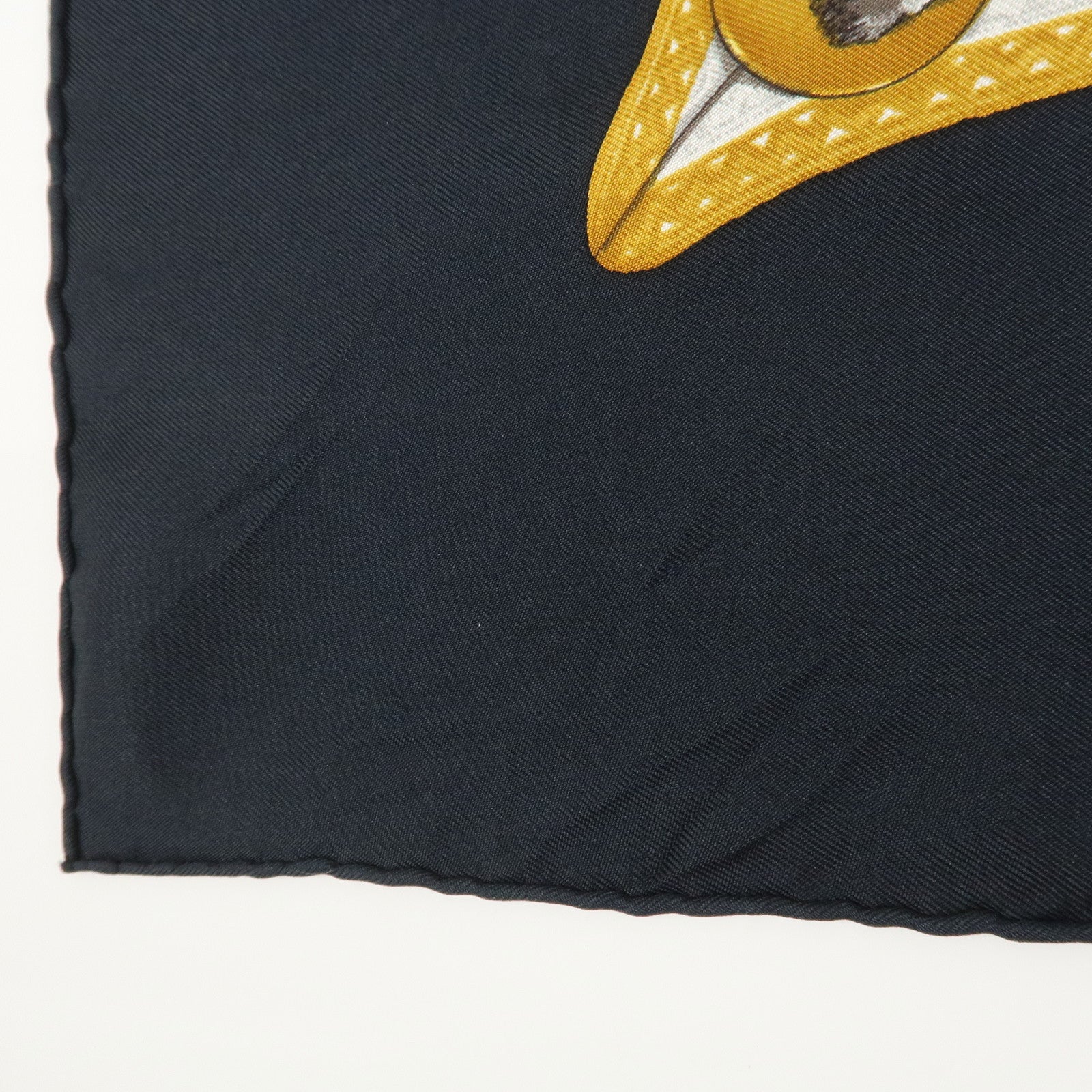 HERMES Carre 90 Silk 100% Scarf  LE LAISSER COURRE Black