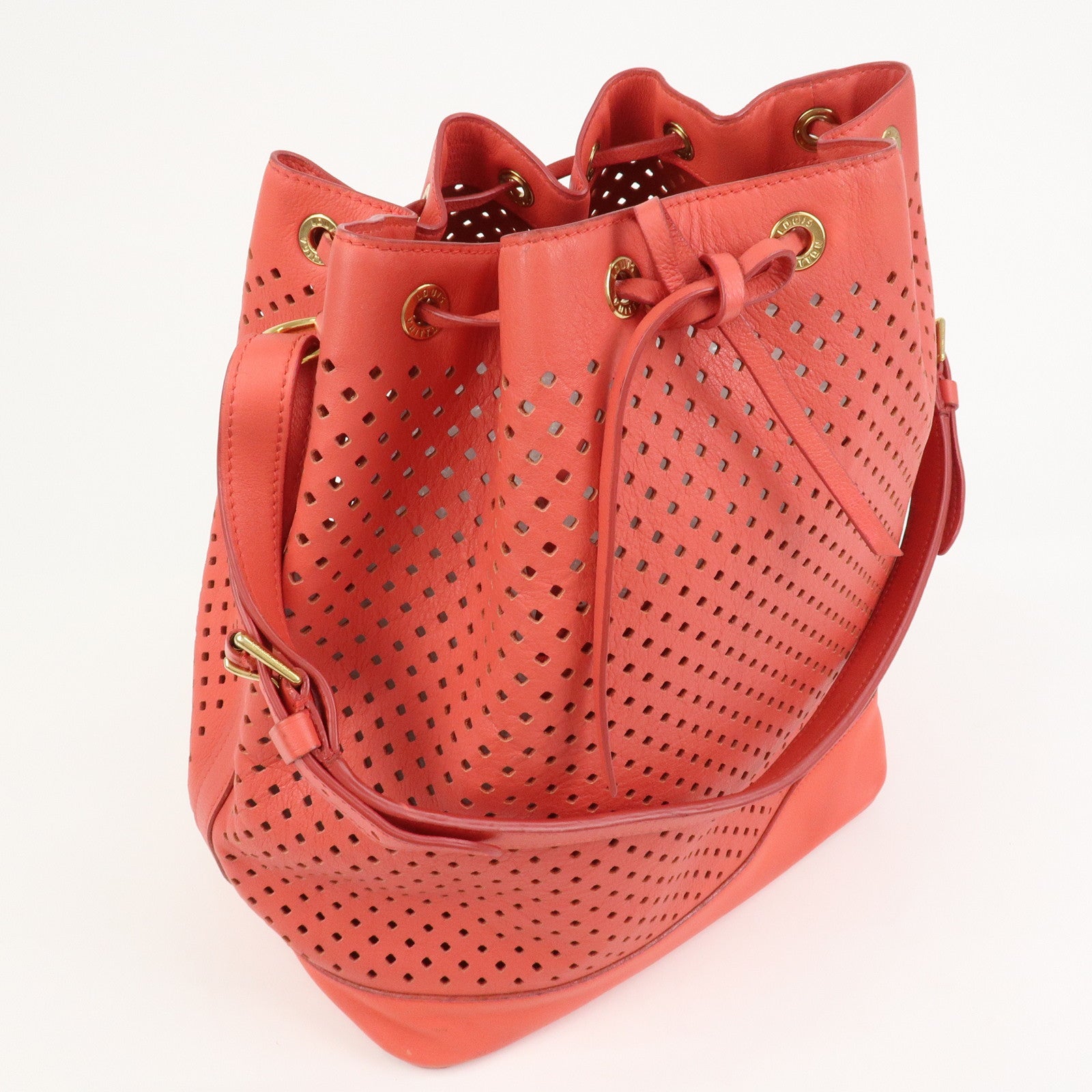 Louis Vuitton Perfo Noe Shoulder Bag 2012 Collection Corail M94074