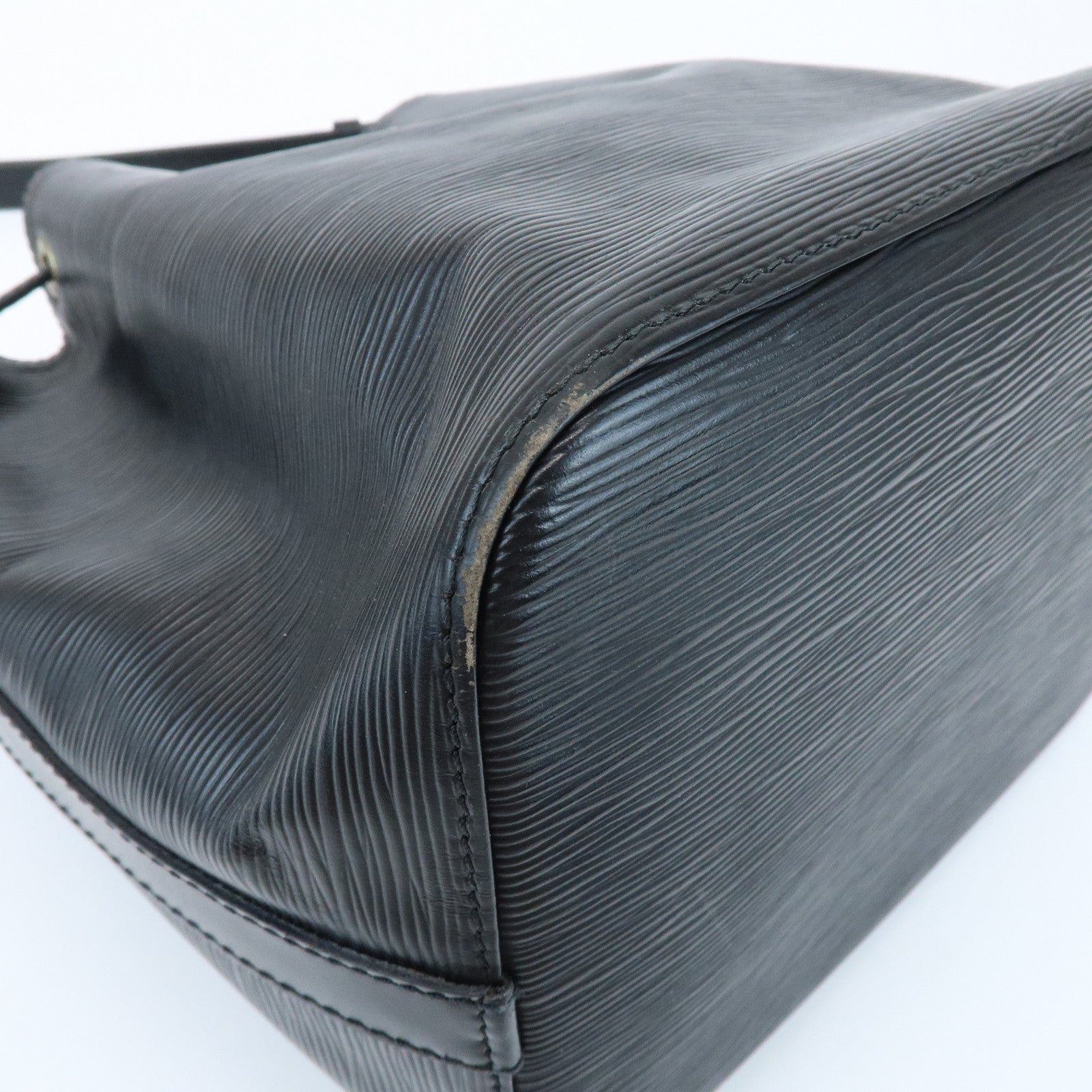 Louis Vuitton Epi Petit Noe Shoulder Bag Noir Black M59012