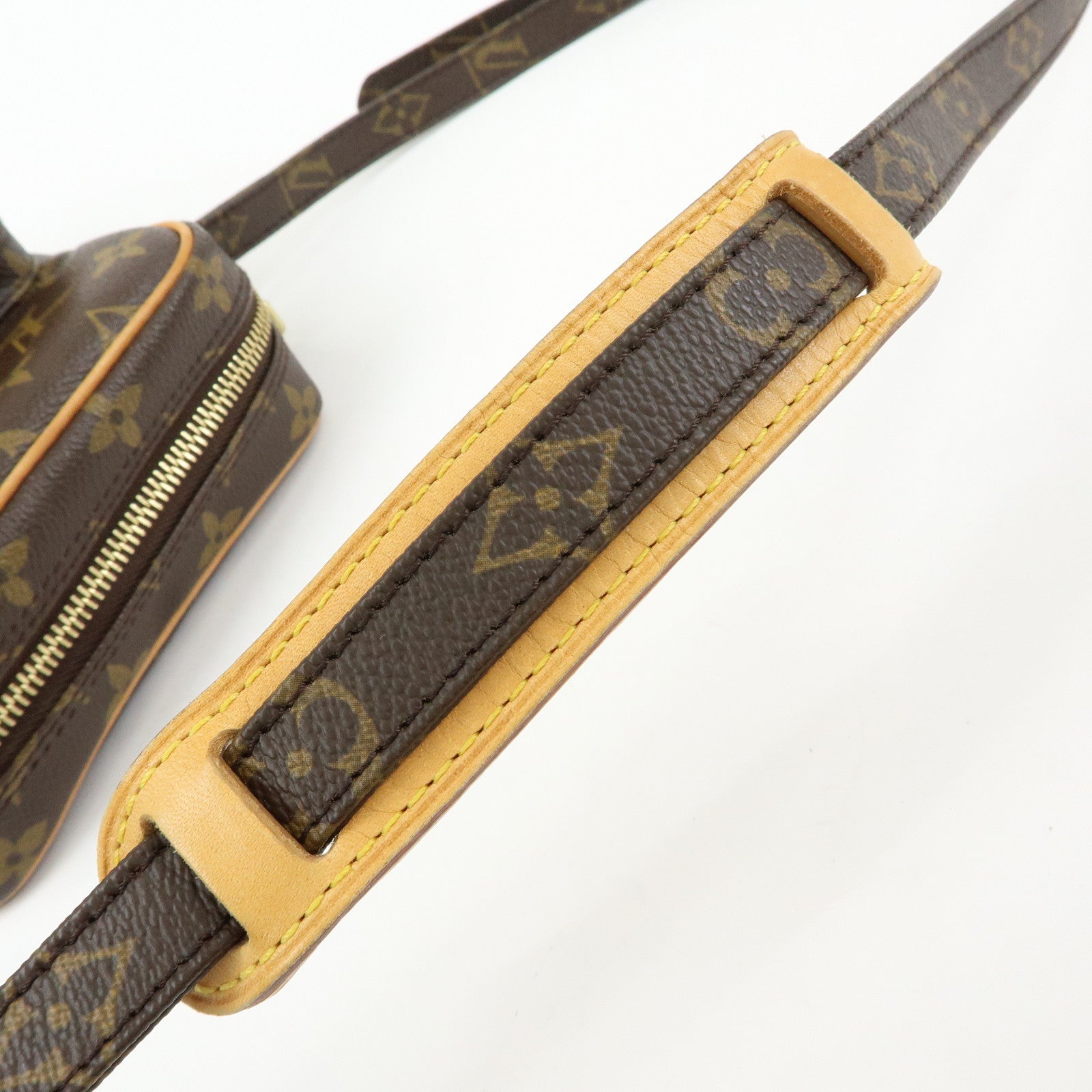 Louis Vuitton Monogram Amazone Shoulder Bag Crossbody Bag M45236