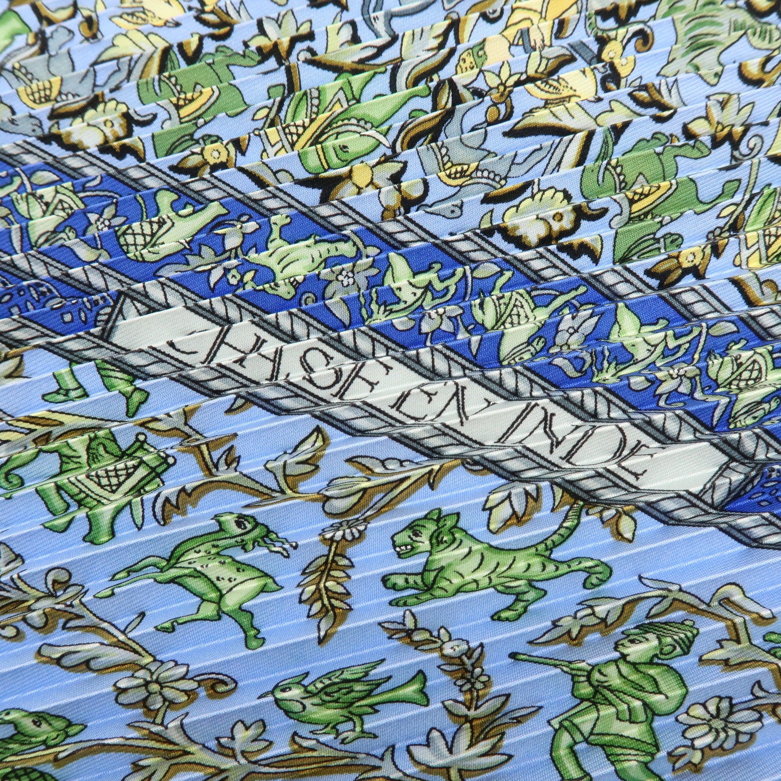 HERMES Pleats Carre Silk 100% Scarf CHASSE EN INDE Blue