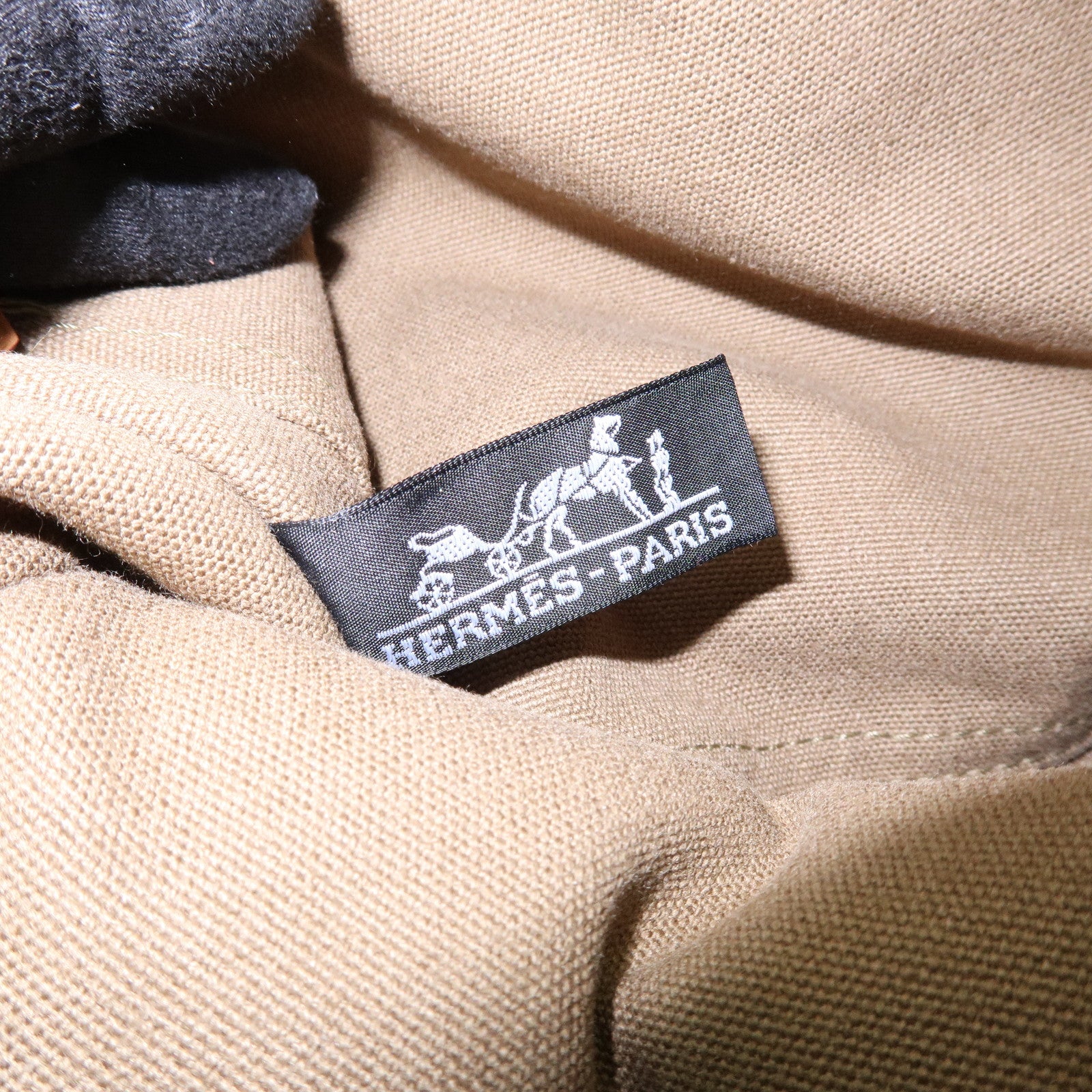 HERMES Logo Canvas Fourre Tout Bassus PM Shoulder Bag Khaki