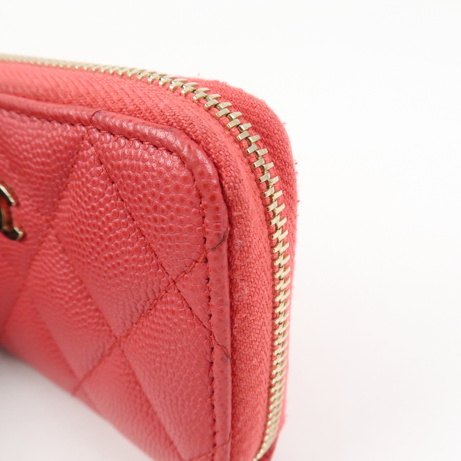 CHANEL COCO Mark Matelasse Caviarskin Classic Zippy CoinCase AP0216