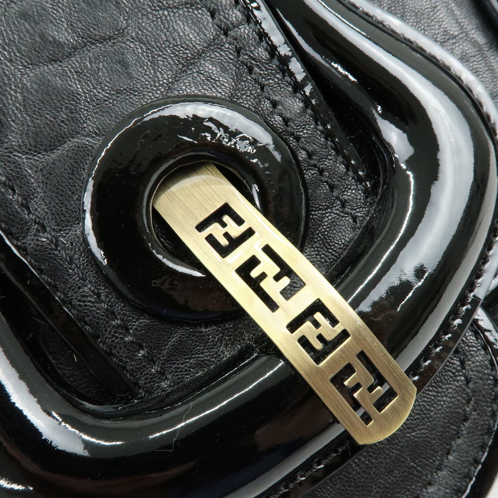 FENDI Patent Leather Chain Shoulder Bag Hand Bag Black 8BN165