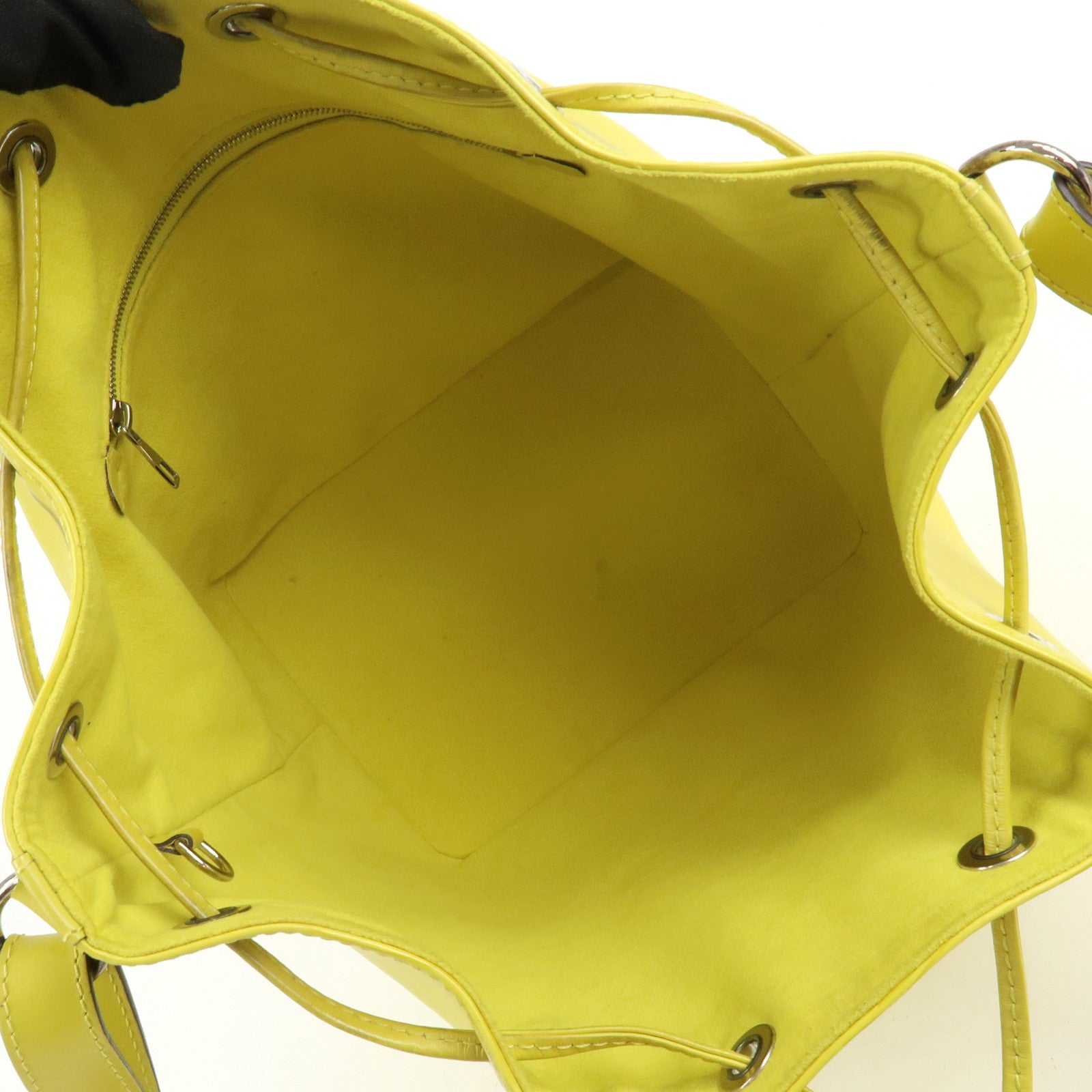 Louis Vuitton Epi Petit Noe Shoulder Bag Pistache M44107