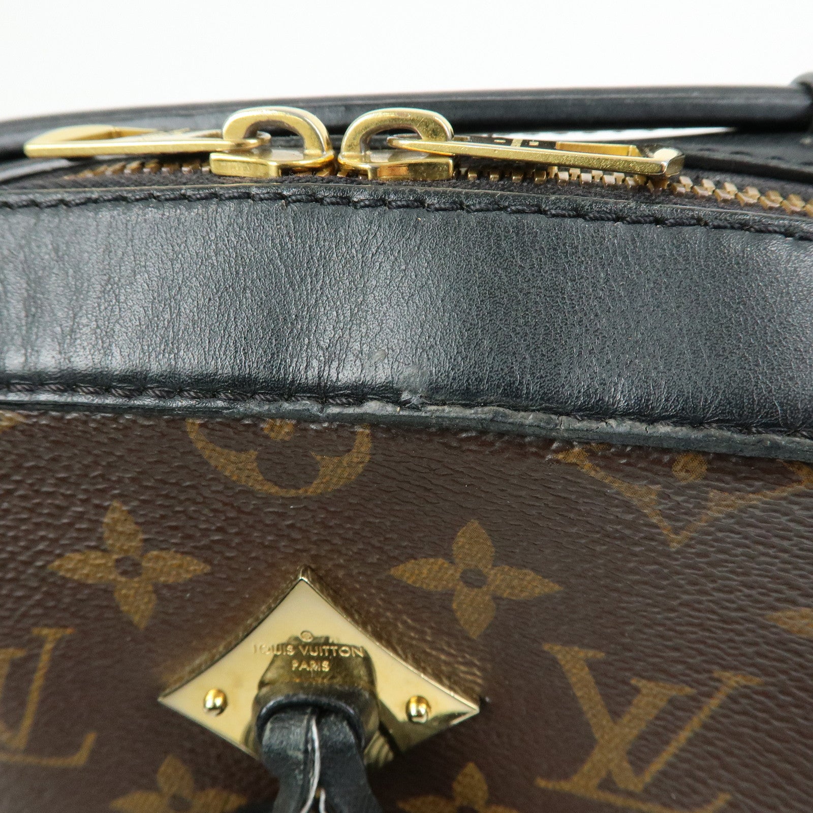 Louis Vuitton Monogram Canvas Leather Saintonge Shoulder Bag M43555