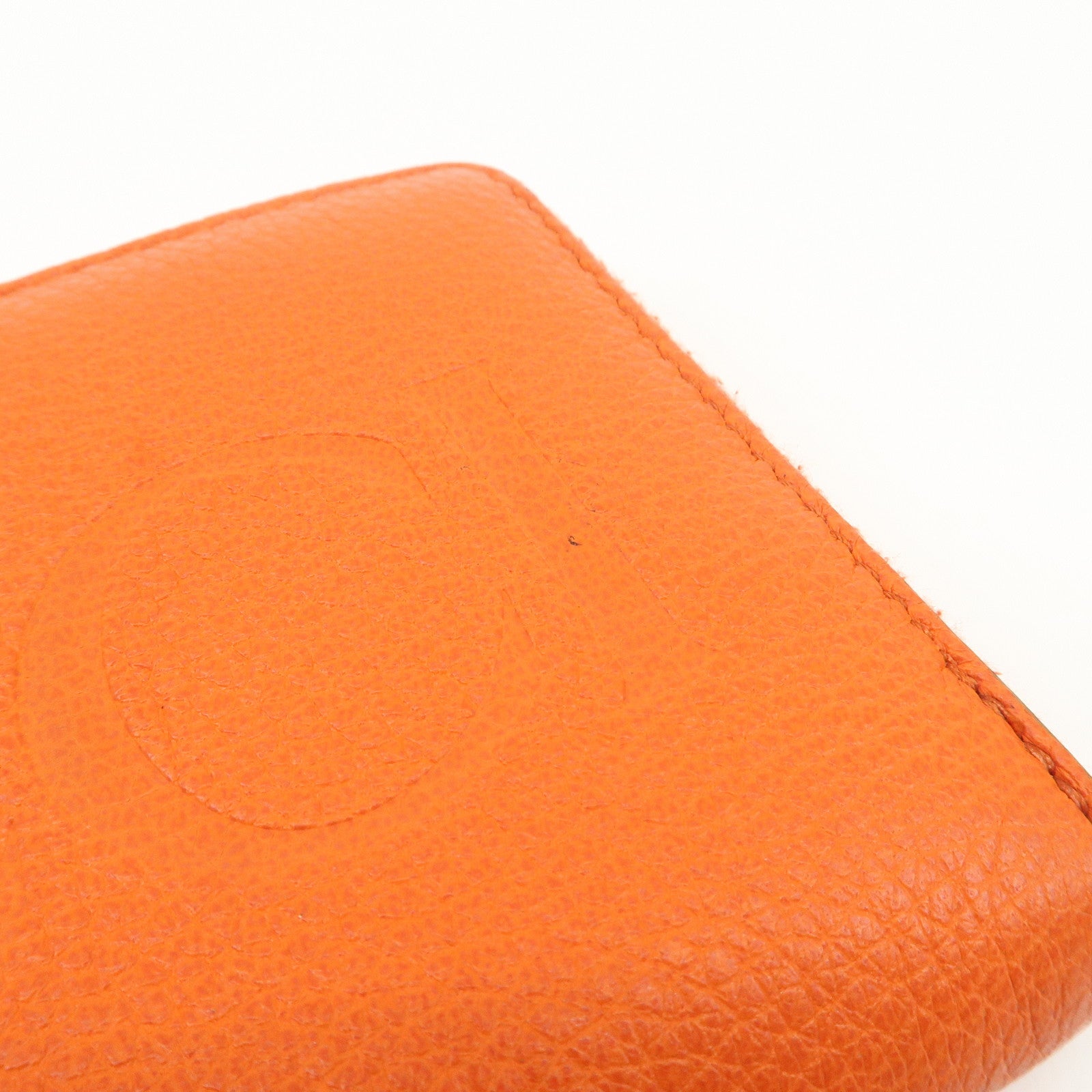 GUCCI Logo Leather Round Zippy Long Wallet Orange 658691