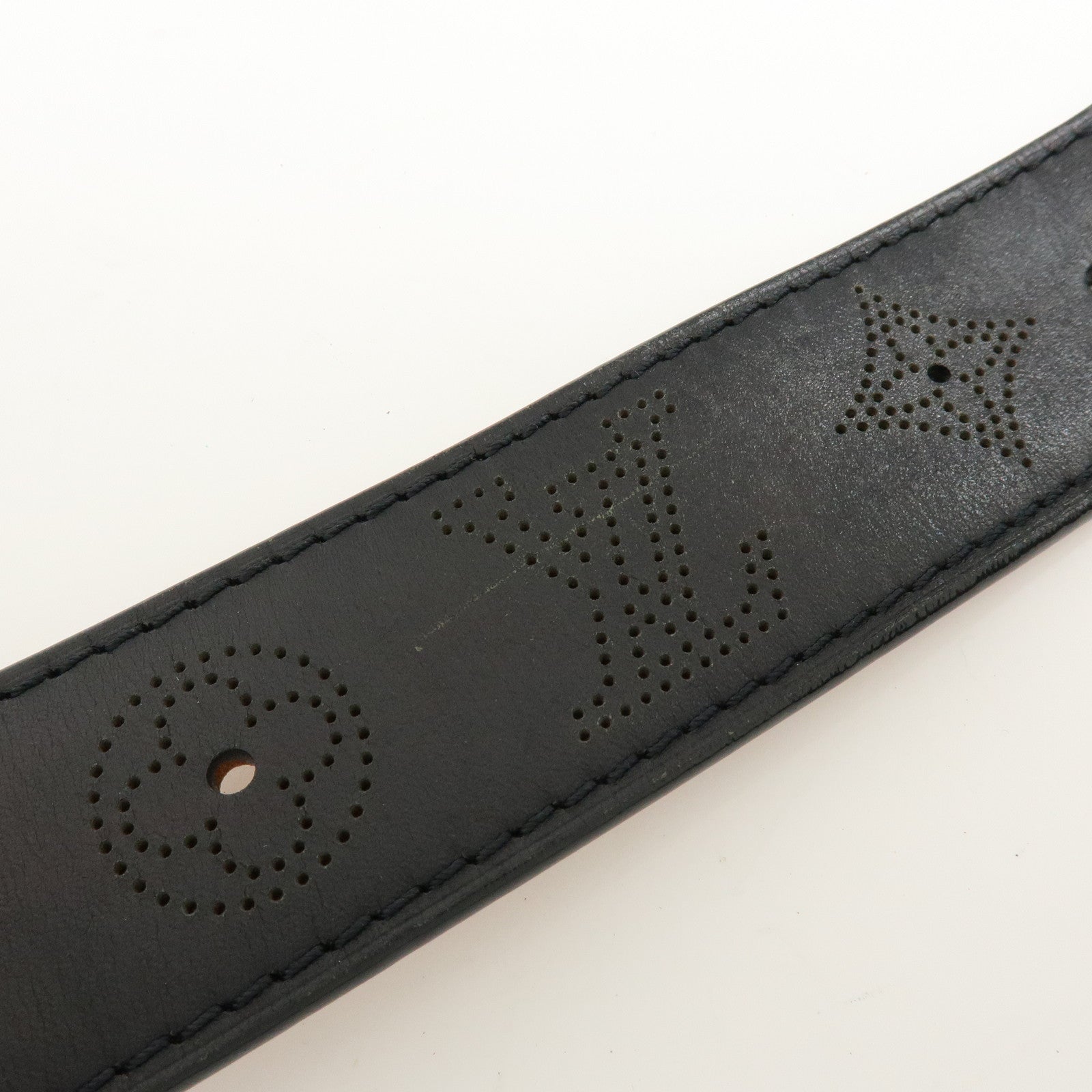 Louis Vuitton Leather Ceinture Perfo Belt 80/32 Black M6931