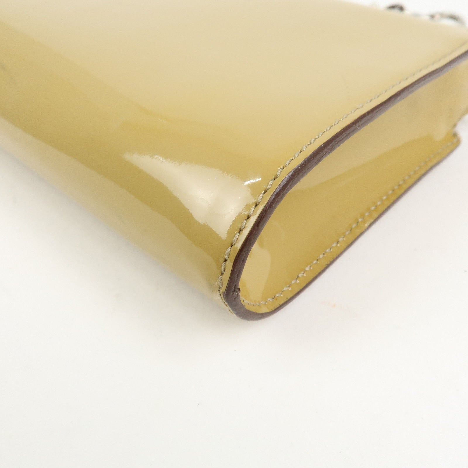 Ferragamo Gancini Patent Leather Chain Shoulder Bag Hand Bag Beige