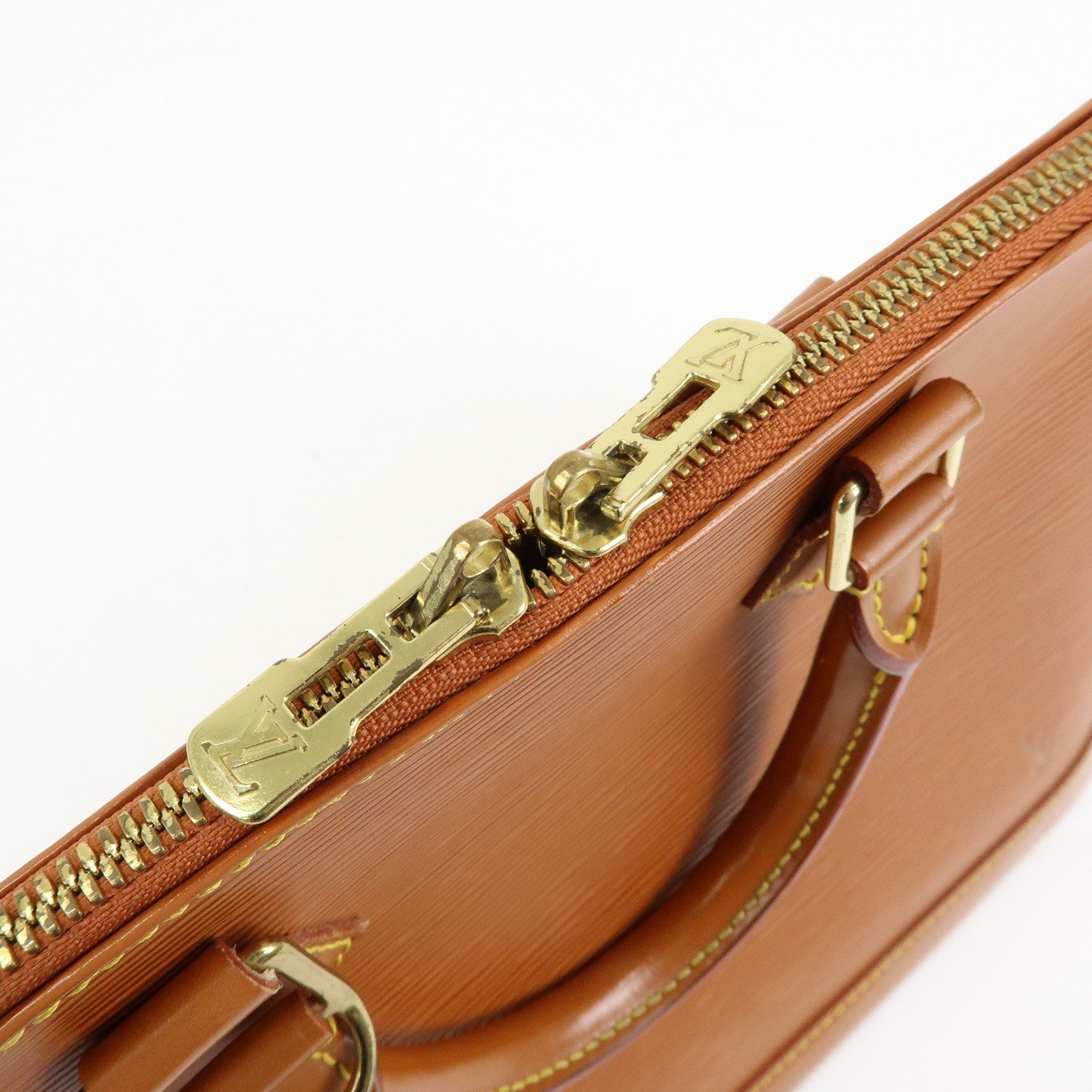 Louis Vuitton Epi Alma PM  Lether Hand Bag Zipang Gold M52148