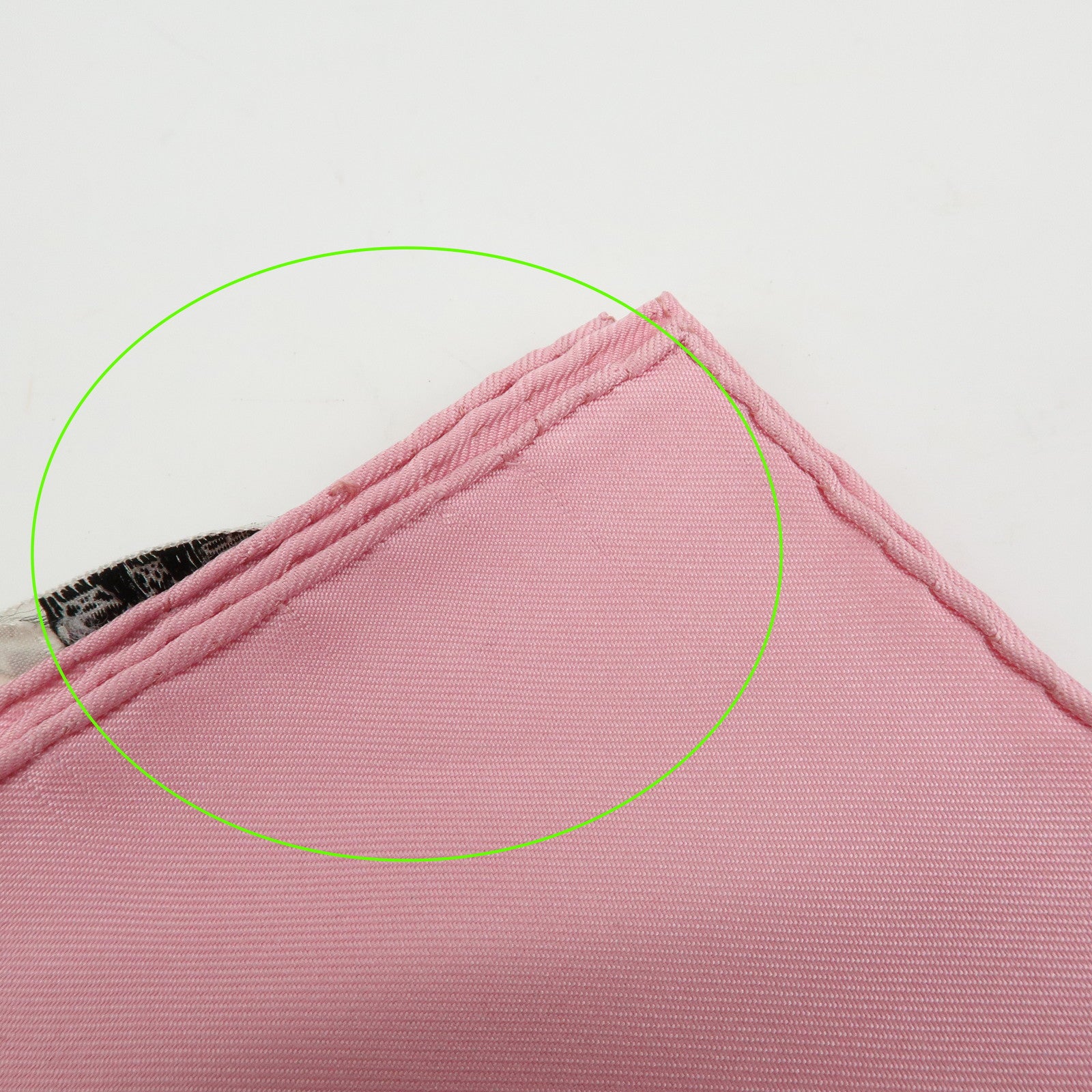 HERMES Carre 90 Silk 100% Pourvu qu'on ait l'ivresse Scarf Pink