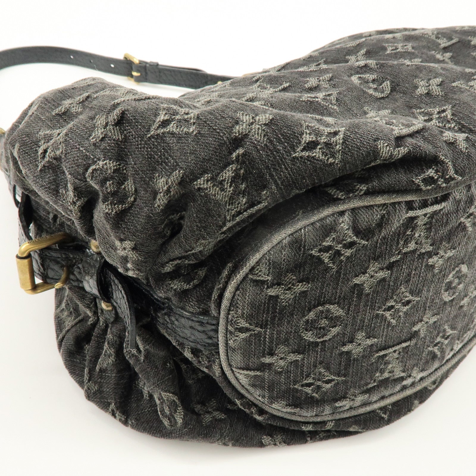 Louis Vuitton Monogram Denim Slightly Shoulder Bag Noir M95835
