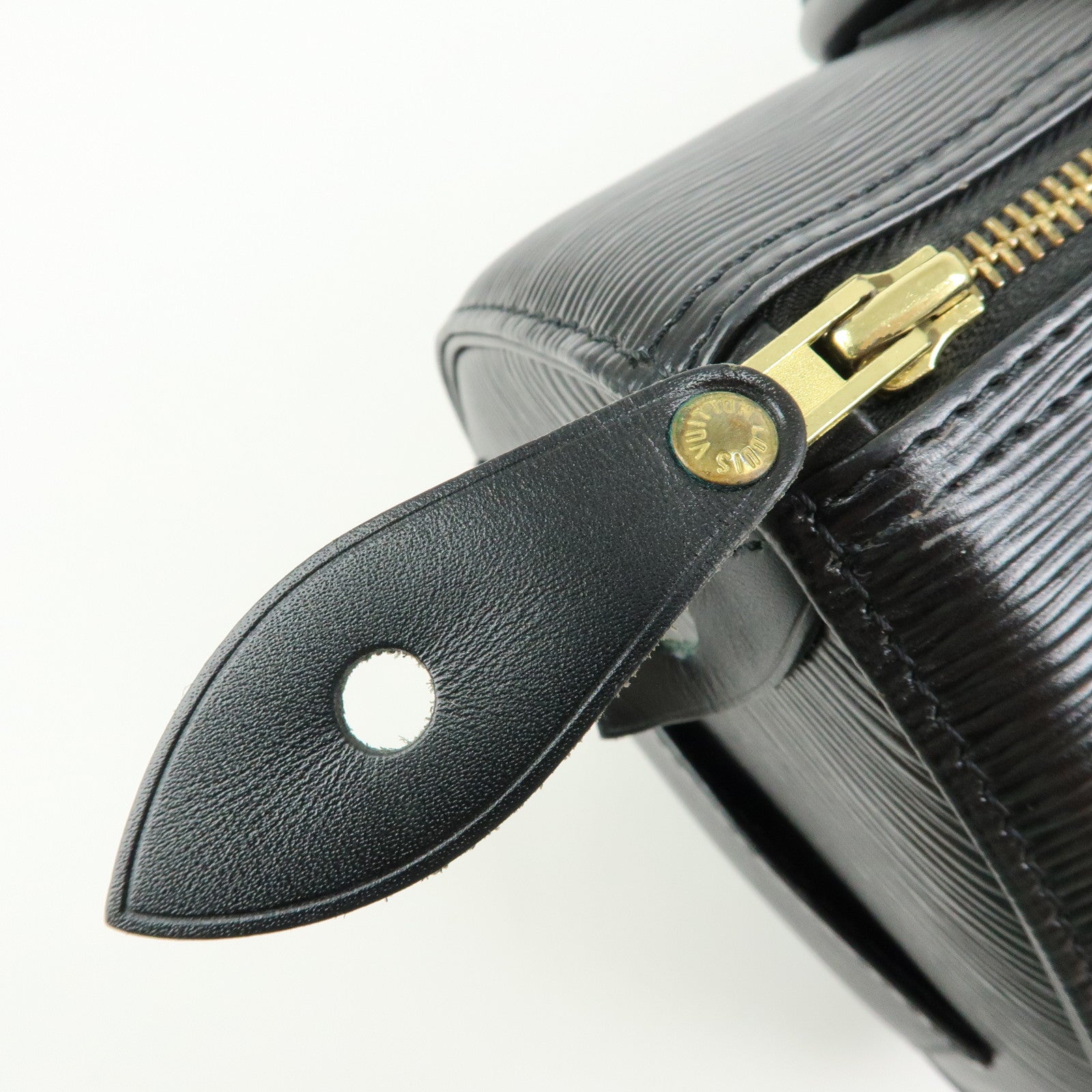 Louis Vuitton Epi Leather Speedy 25 Hand Bag Boston Bag Noir M59032
