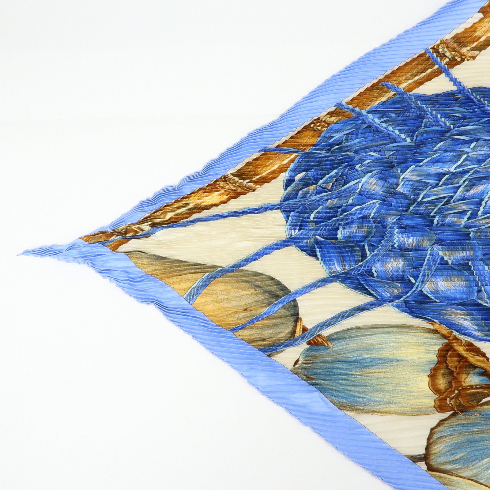 HERMES Pleated Carre 90 Silk 100% Scarf Jardin Creole Light Blue