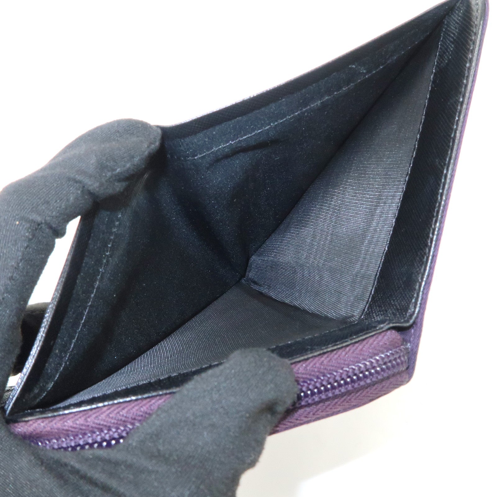 PRADA Nylon Bi-fold Round Zippy Compact Wallet Black