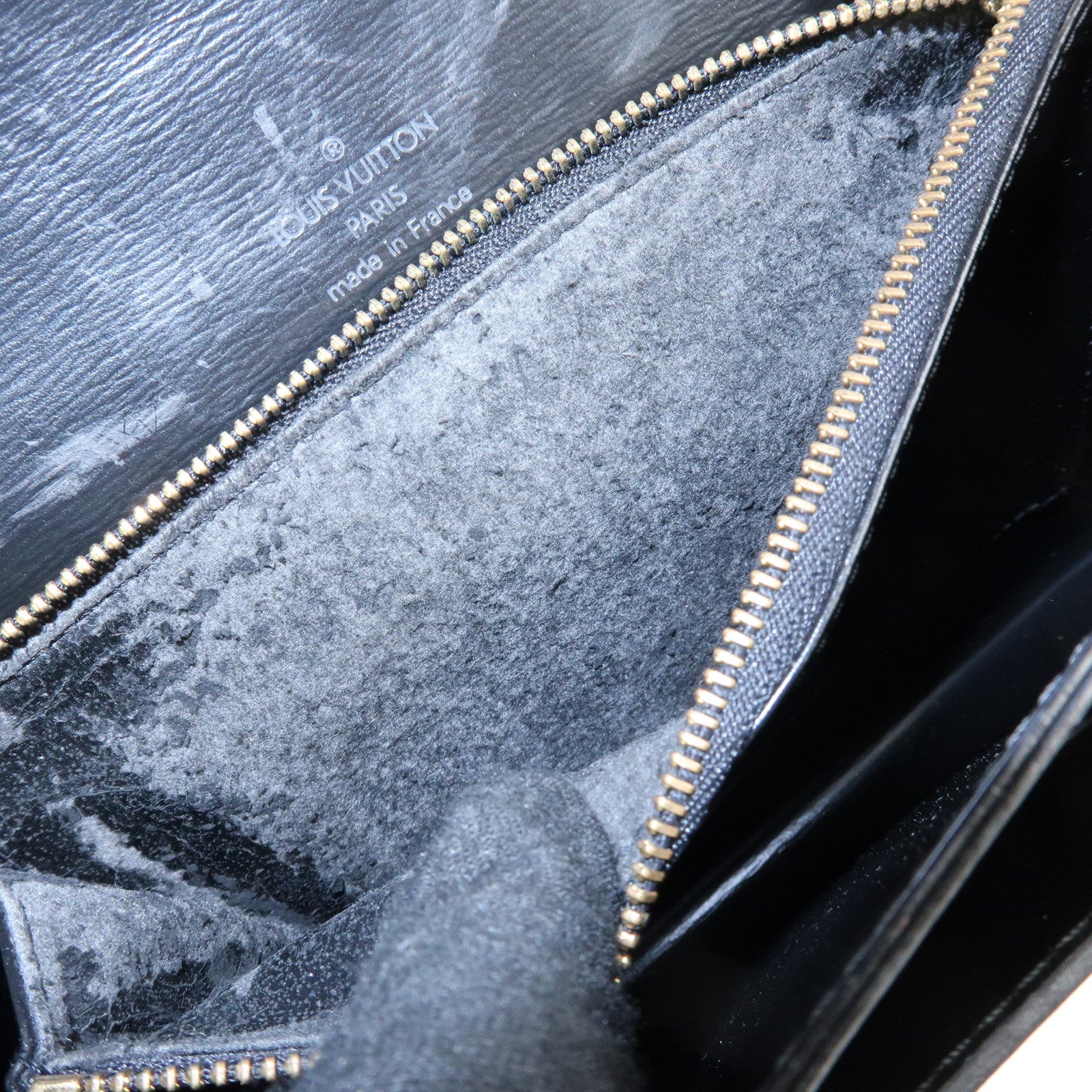 Louis Vuitton Epi Freerun Leather Shoulder Bag Noir Black M52402