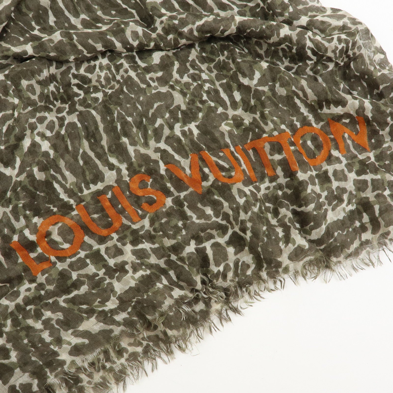 Louis Vuitton Leopard Print Cashmere Silk Scarf Shawl Khaki 400505