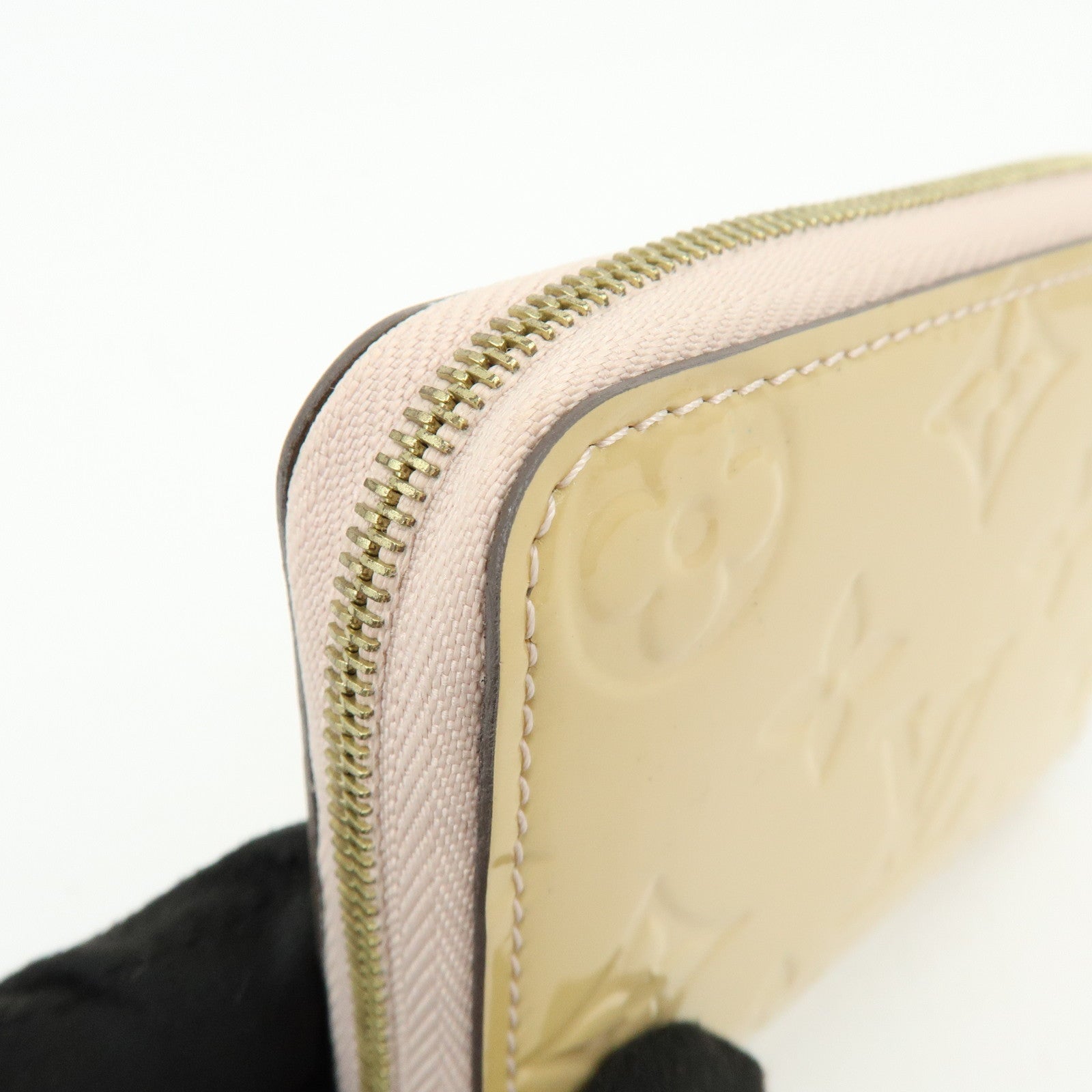 Louis Vuitton Monogram Vernis Zippy Coin Case Rose Florentin M91535