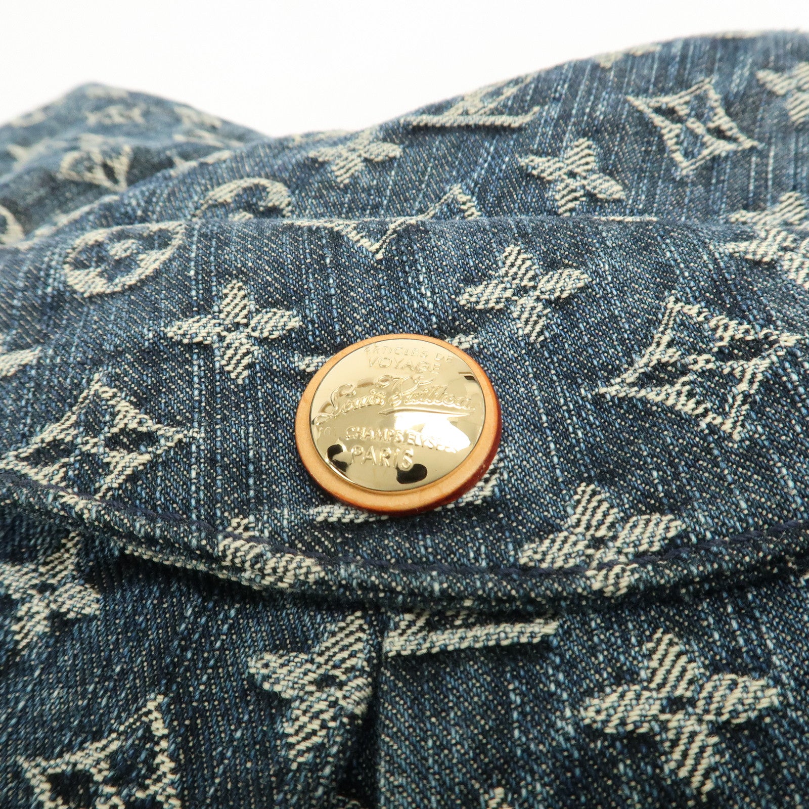 Louis Vuitton Monogram Denim Daily GM Shoulder Bag Gris Bleu M40493