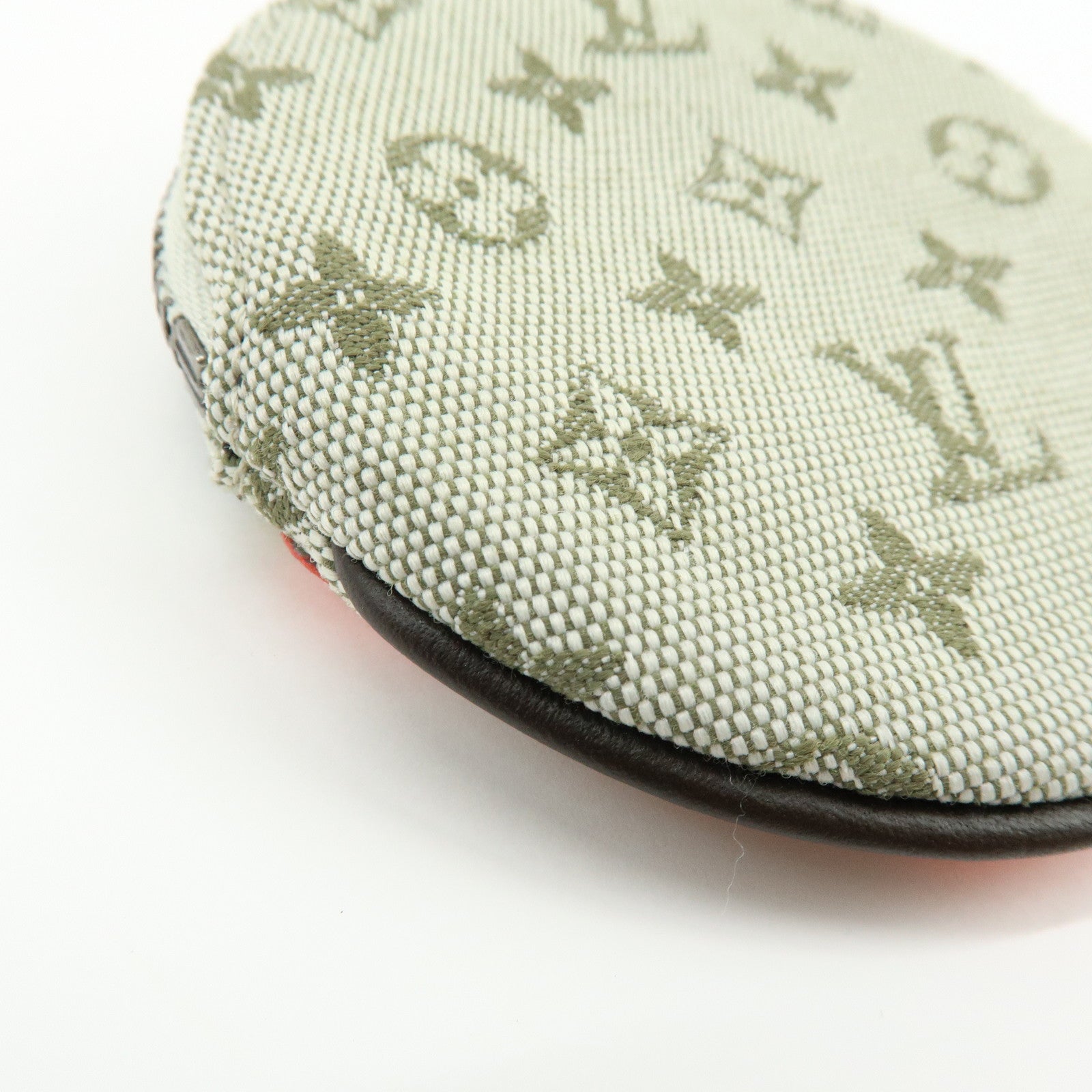 Louis Vuitton Monogram Mini Conte de Fees Porte Monnaie Rond M92271