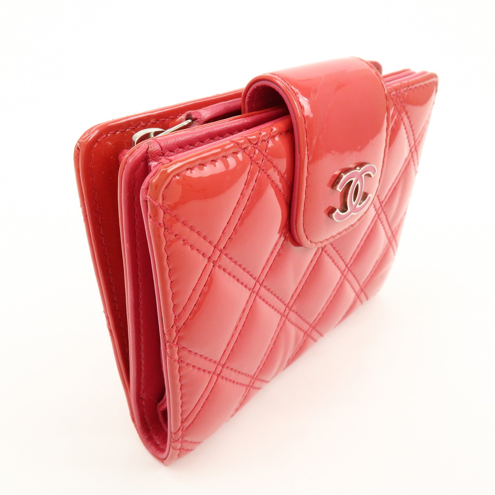 CHANEL COCO Mark Bicolore Patent Leather Compact Wallet Red