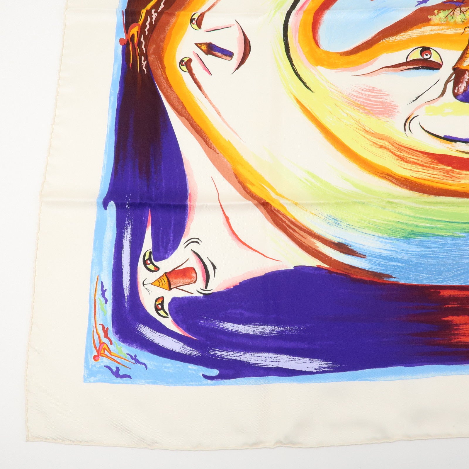 HERMES Carre 90 Silk 100% Scarf Smiles in Third millenary White