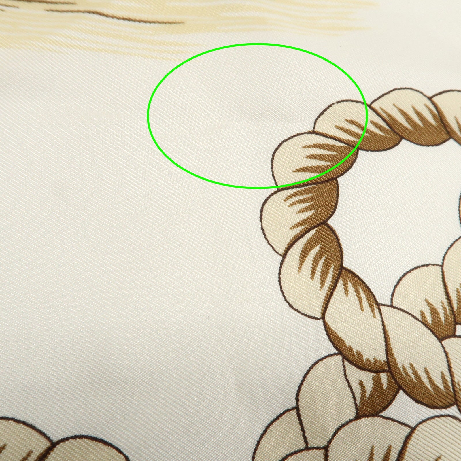 HERMES Carre 90 Silk 100% Lephyr Scarf Ivory Red Blue