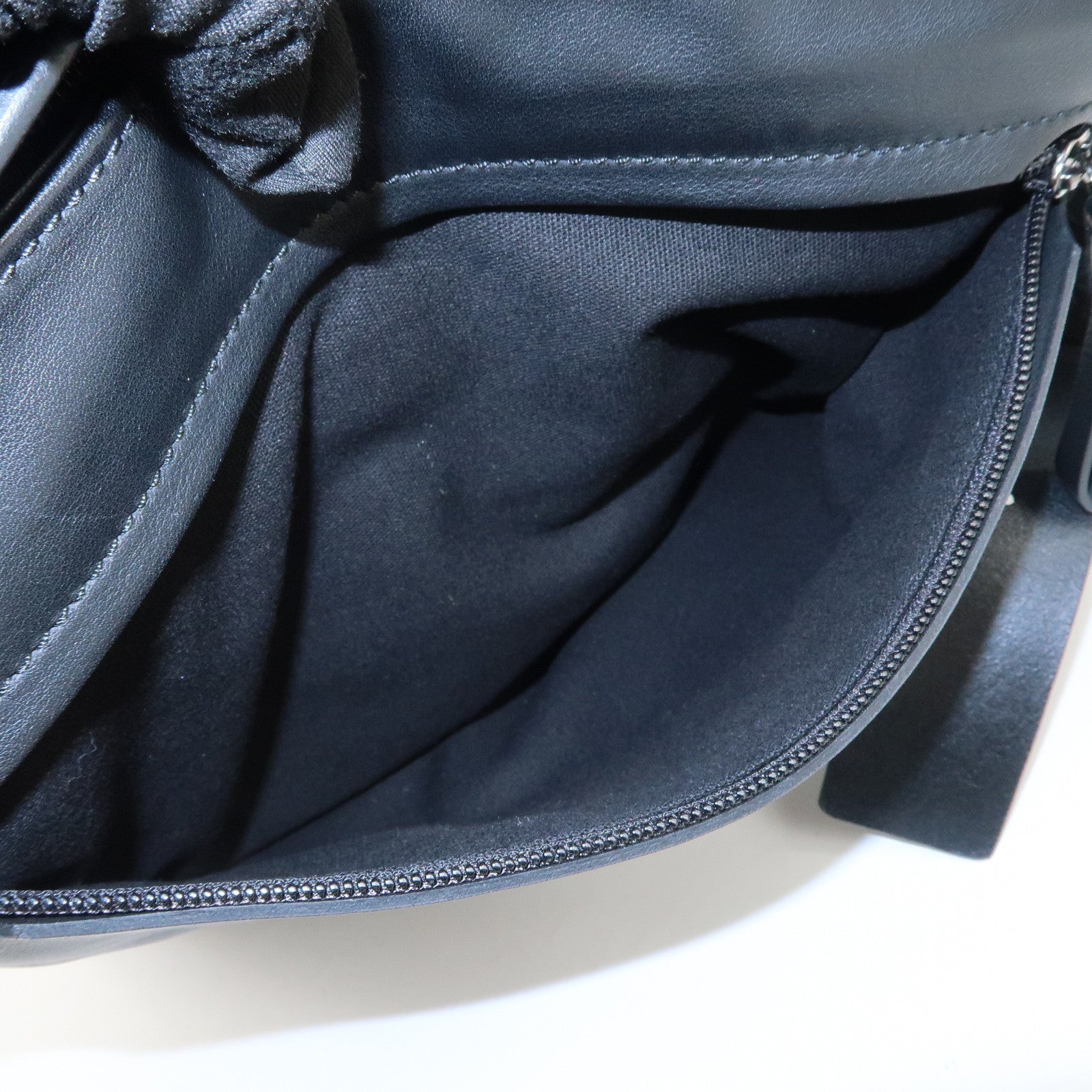 Ferragamo Gancini Leather Shoulder Bag Crossbody Bag Black