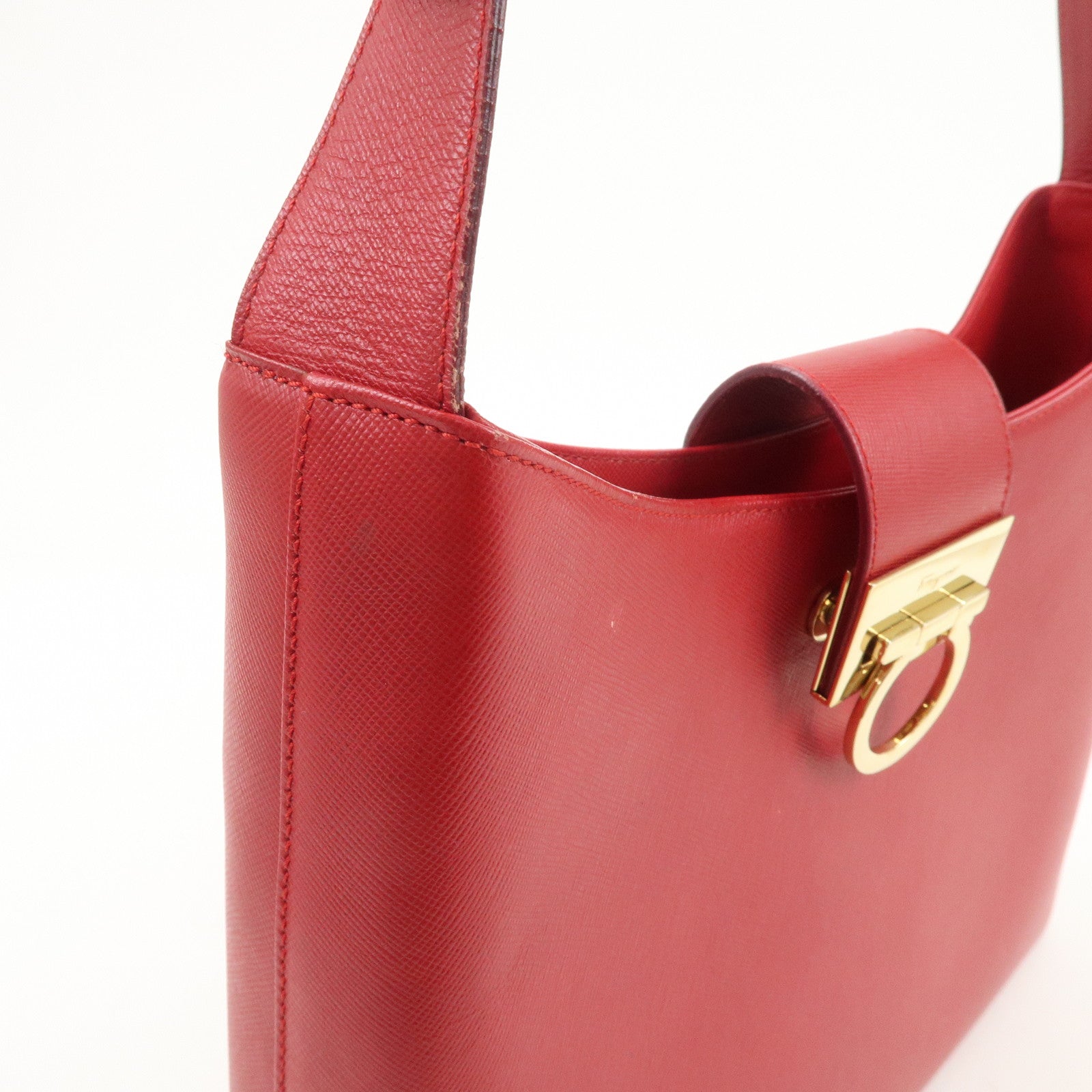 Ferragamo Gancini Leather Shoulder Bag Hand Bag Red