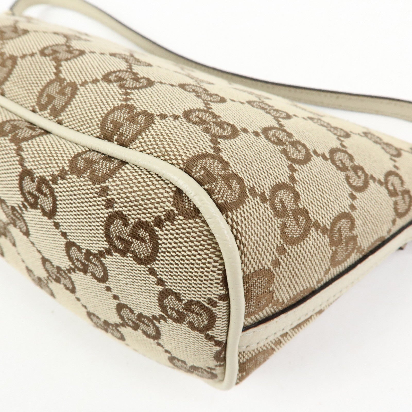 GUCCI Boat Bag GG Canvas Leather Accessory Pouch Beige White 07198