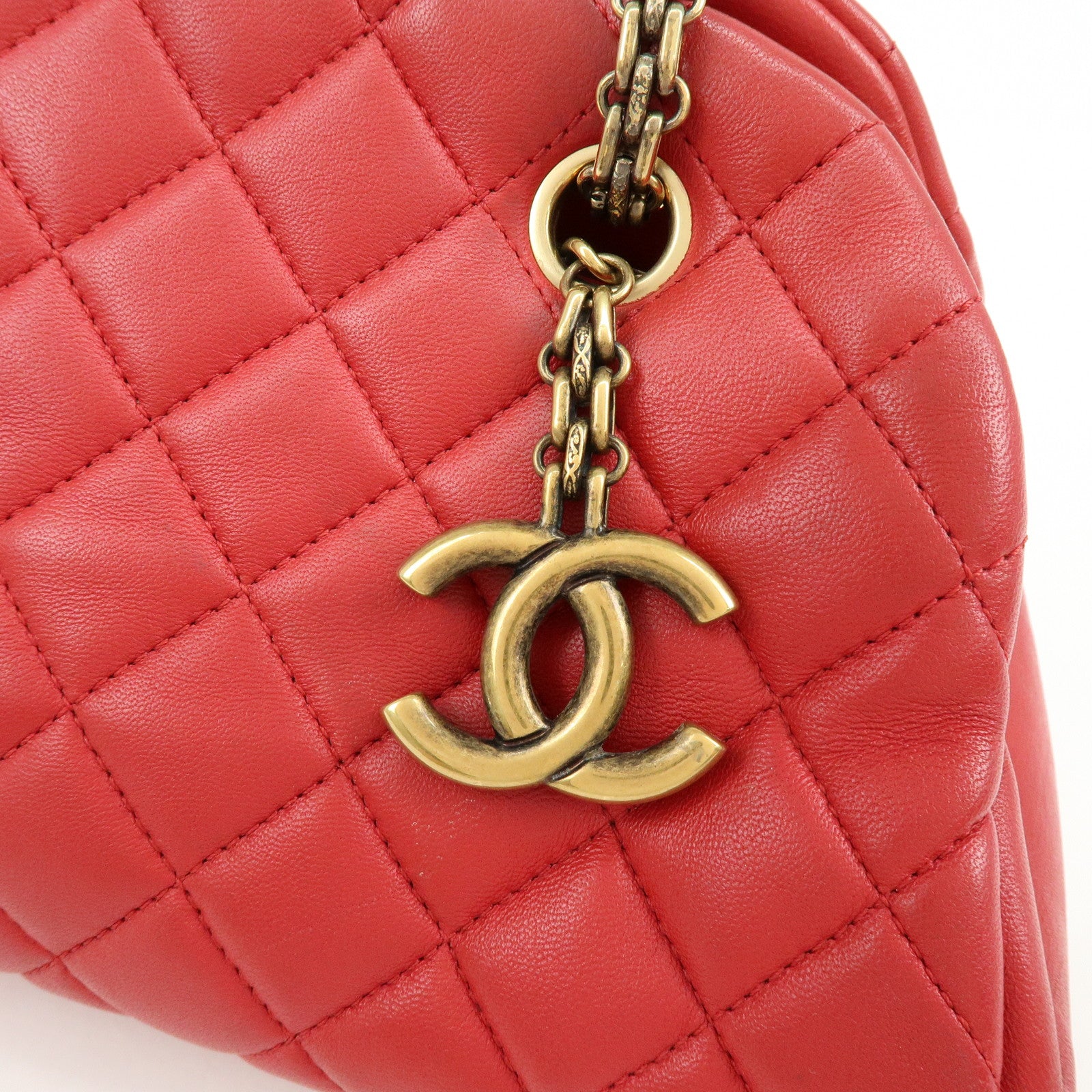 CHANEL Mademoiselle COCO Mark Lamb SKin Chain Shoulder Bag Red