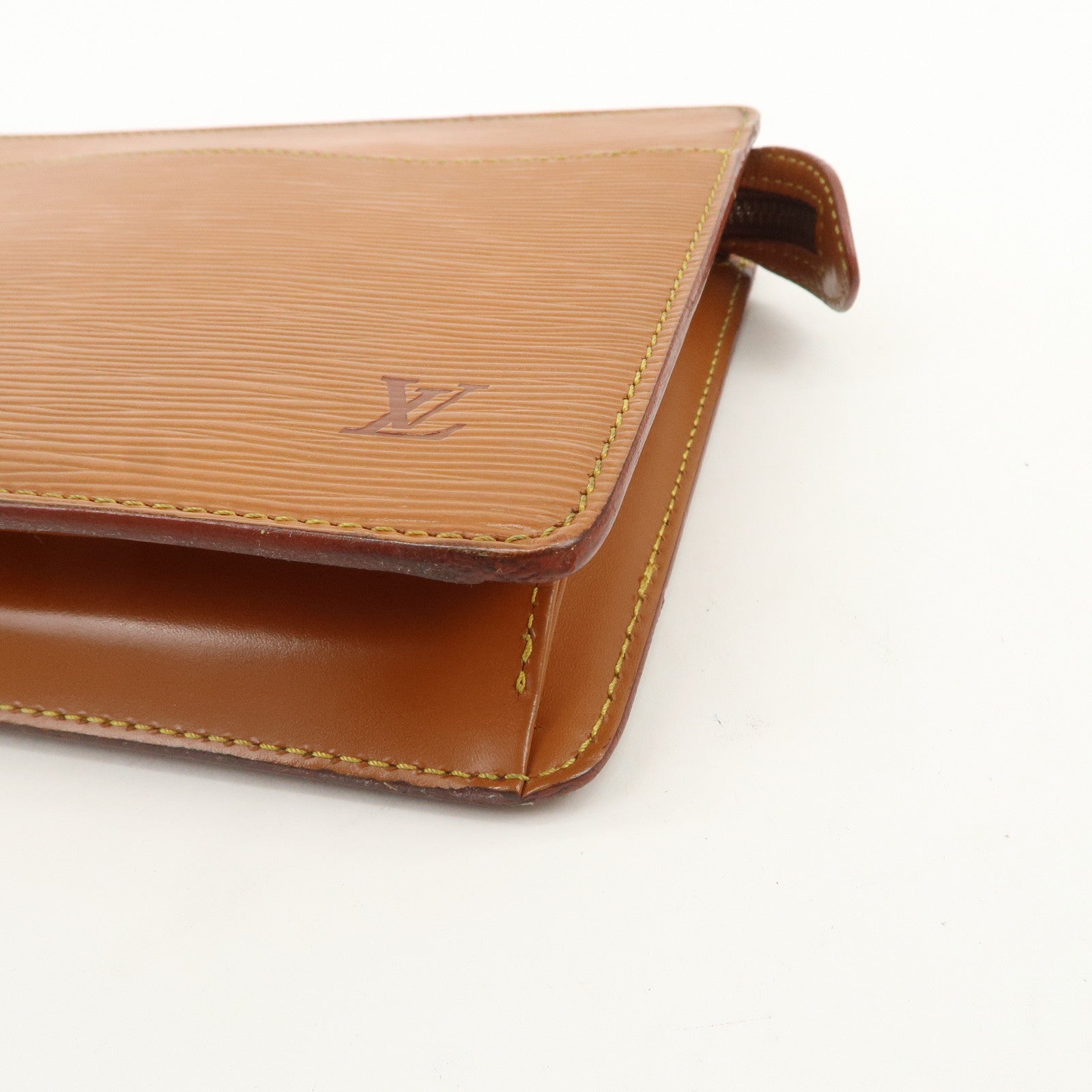 Louis Vuitton Epi Pochette Homme Clutch Bag Zipang Gold M52528