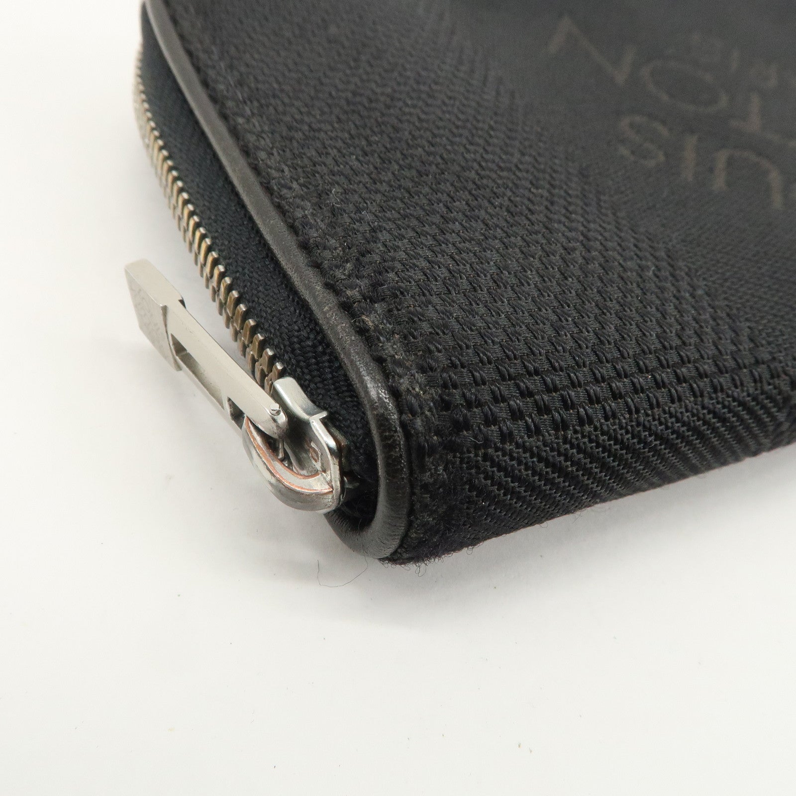 Louis Vuitton Damier Giant Portefeuille Ron Zippe Wallet M93546