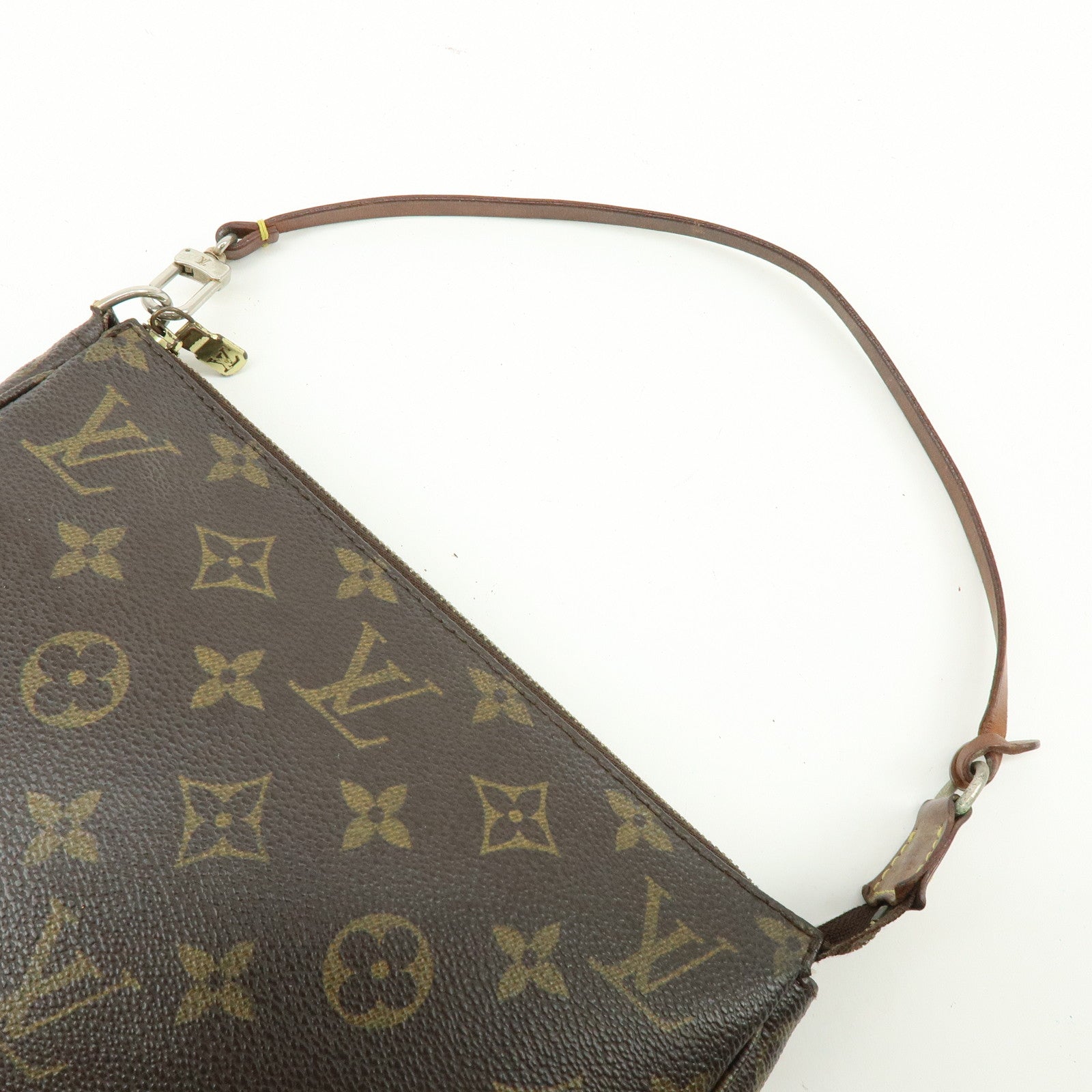 Louis Vuitton Monogram Pochette Accessoires Pouch Hand Bag M51980