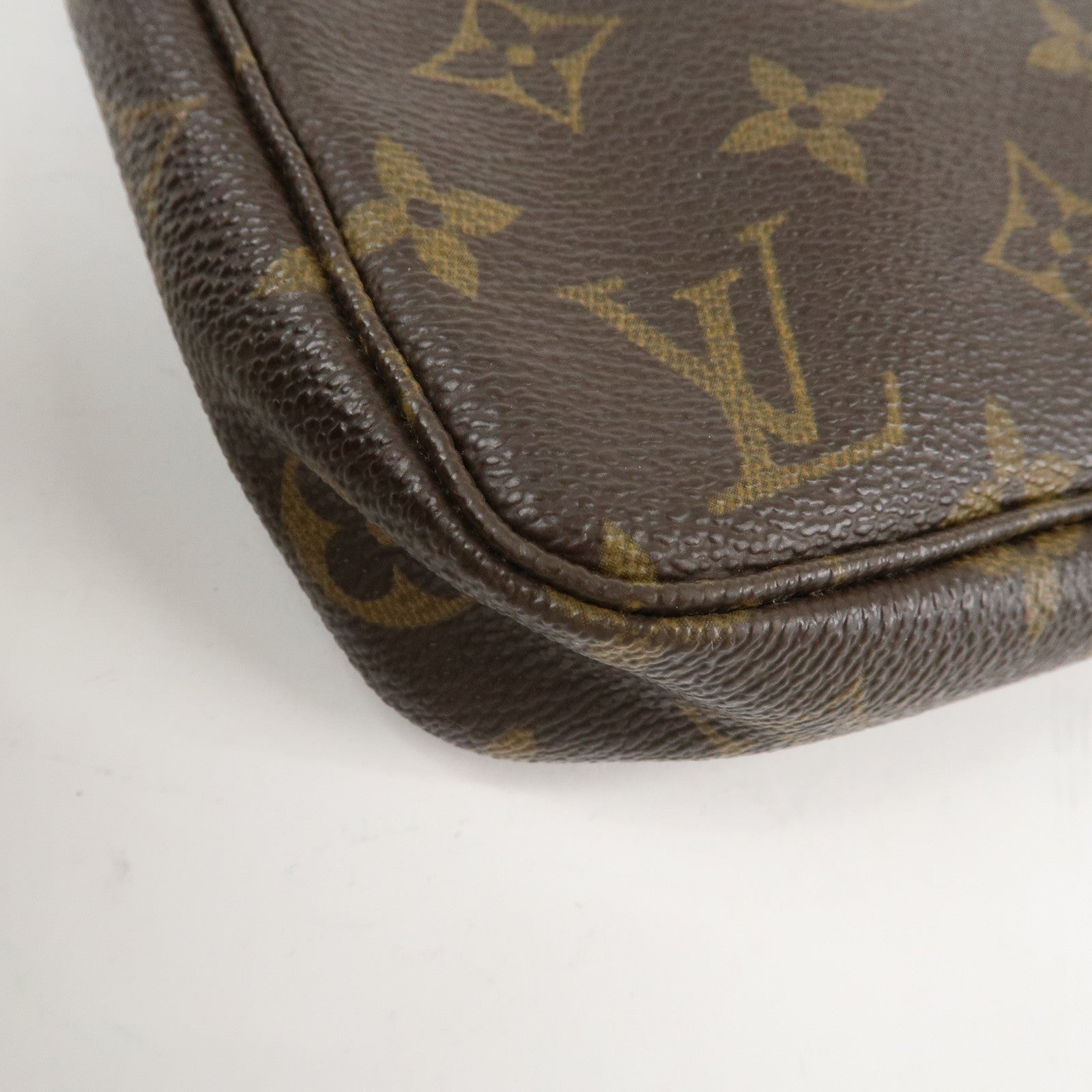 Louis Vuitton Monogram Pochette Accessoires Pochette Pouch M51980 Used