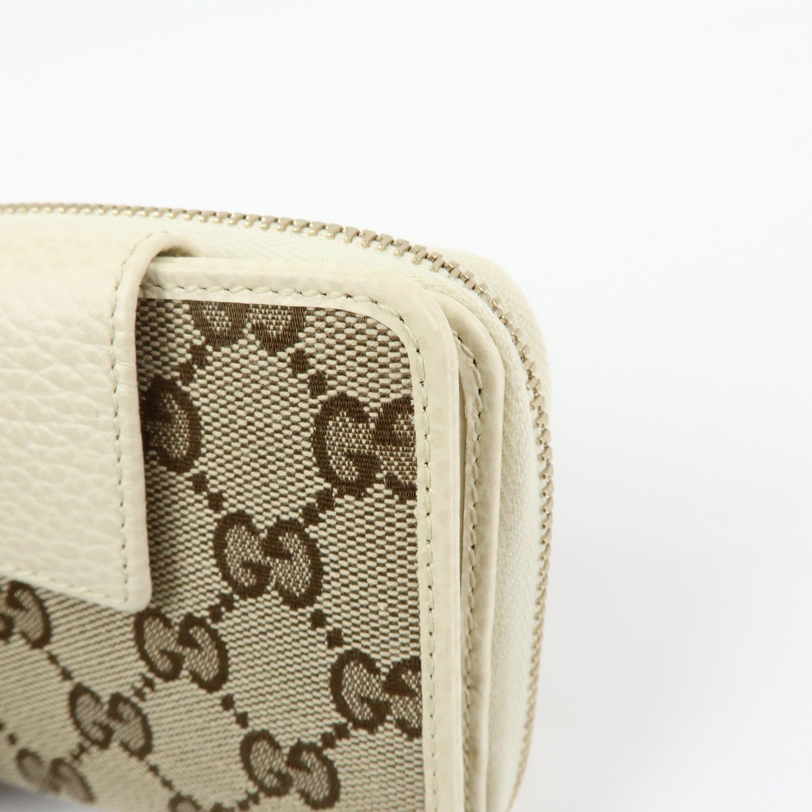 GUCCI GG Canvas Leather Bi-fold Compact Wallet Beige 346056