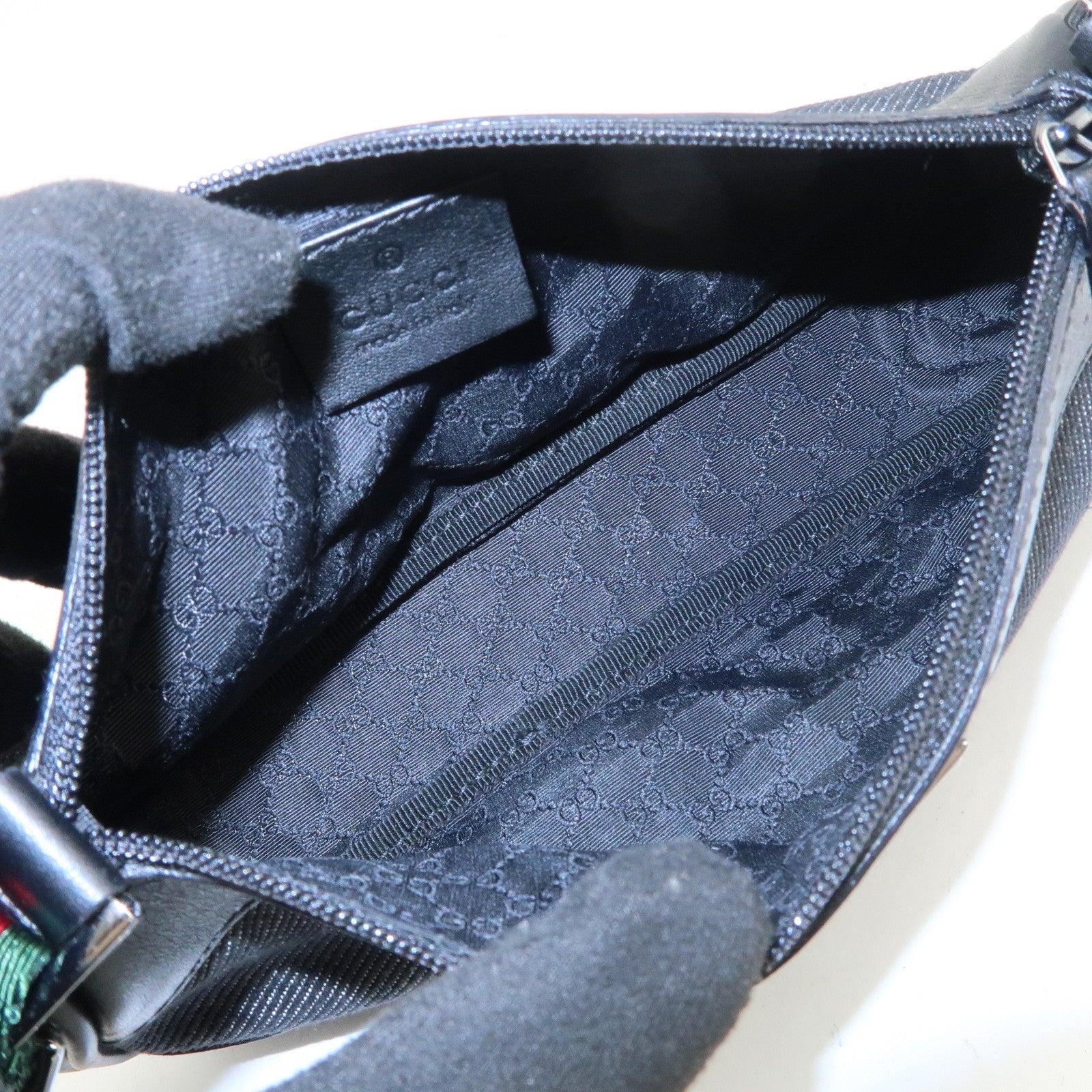 GUCCI Sherry Leather Denim Accessory Pouch Hand Bag Black 92820