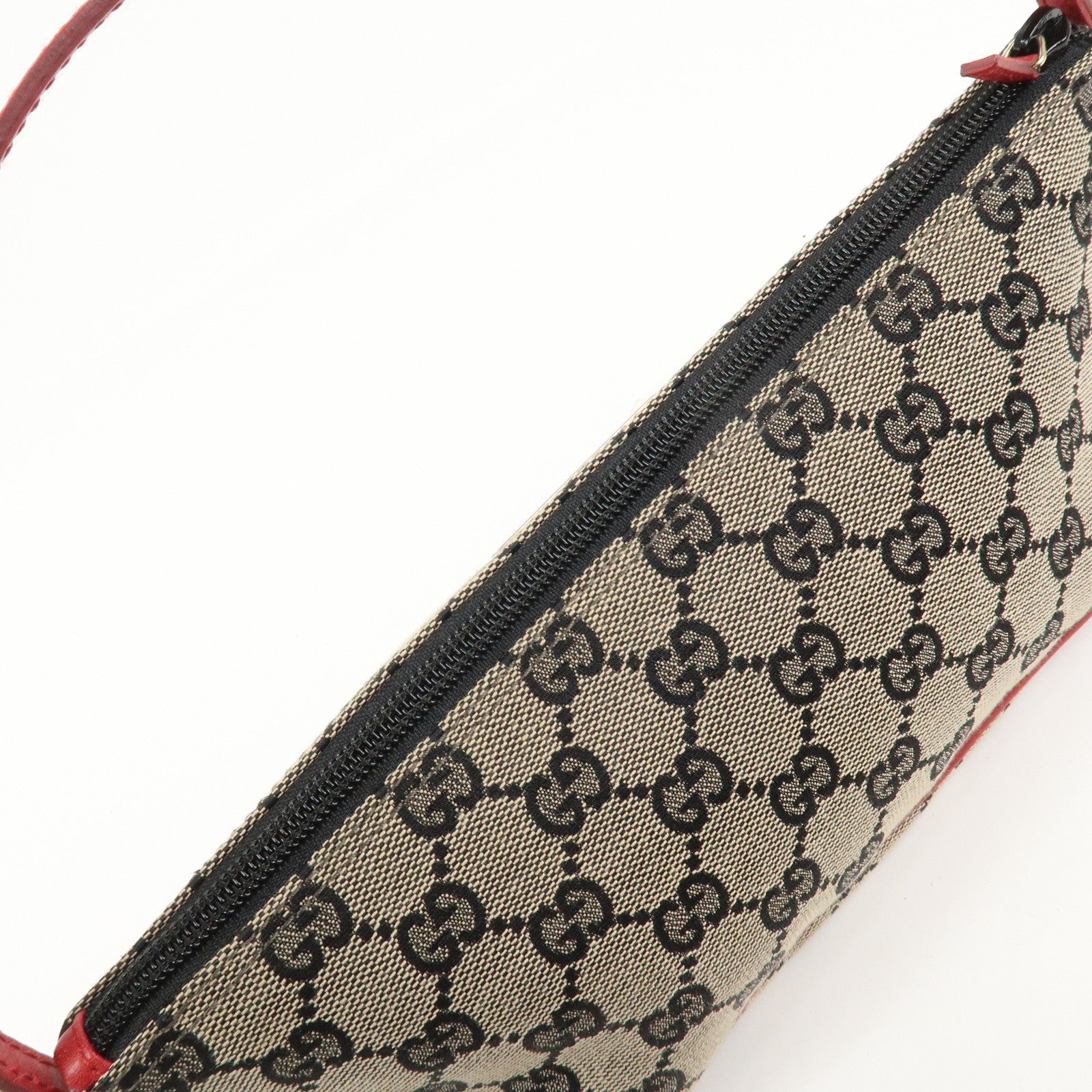 GUCCI GG Canvas Leather Accessory Pouch Hand Bag 039.1103