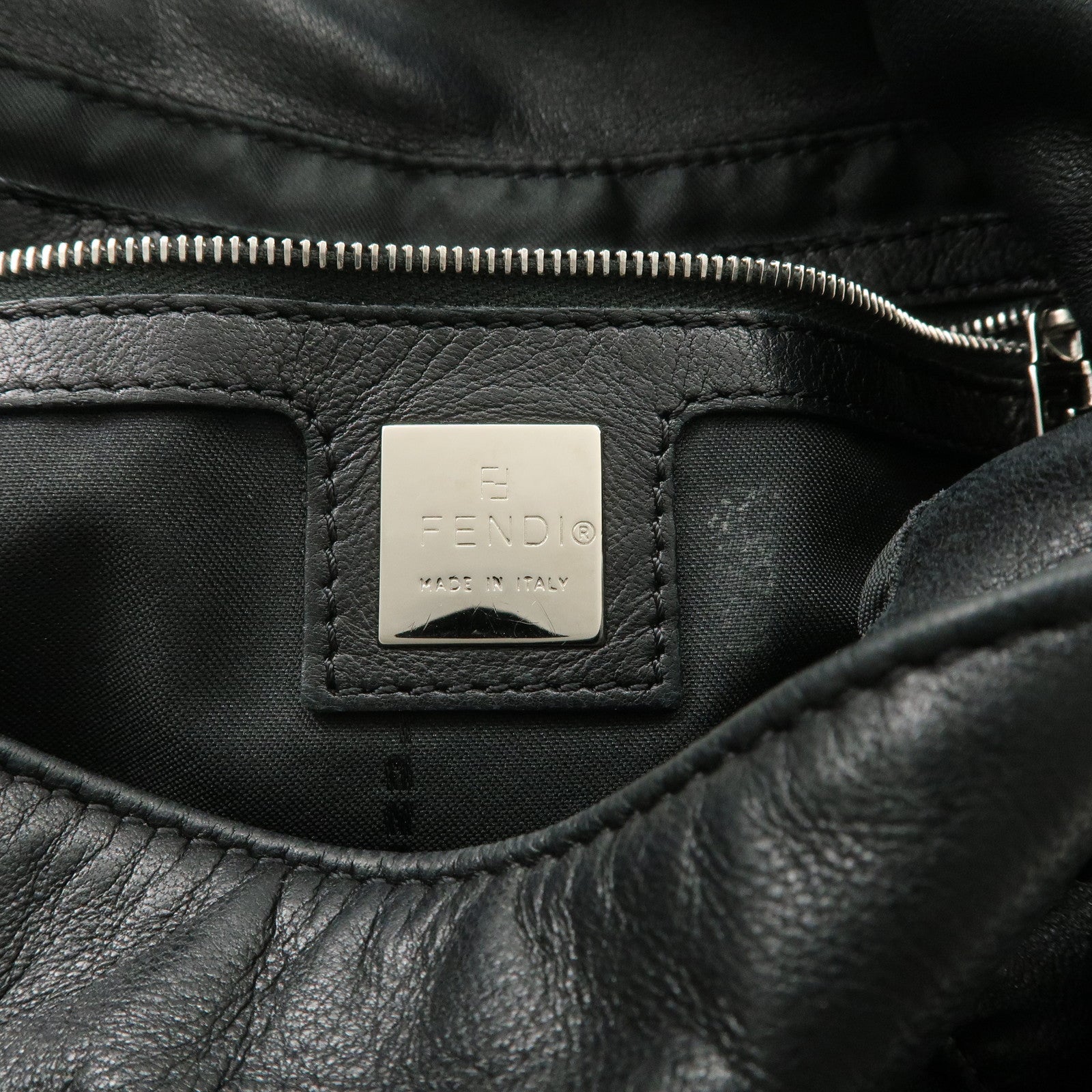 FENDI Mamma Baguette Leather Shoulder Bag Black 26325 Used