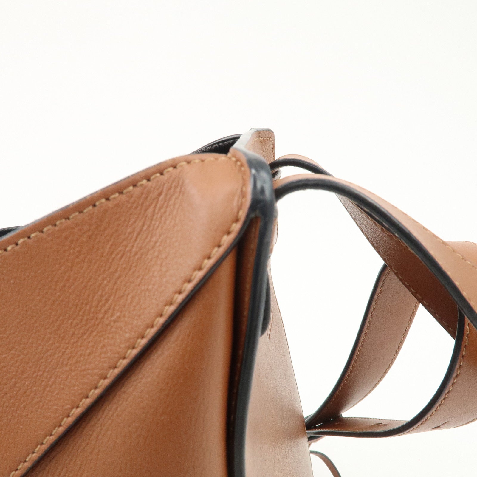 LOEWE Leather Hammock Medium Hand Bag Shoulder Bag Tan Used