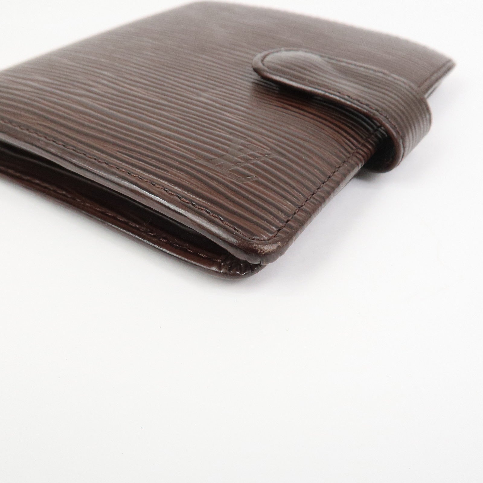 Louis Vuitton Epi Porte Billets Compact Wallet Mocha M6355D