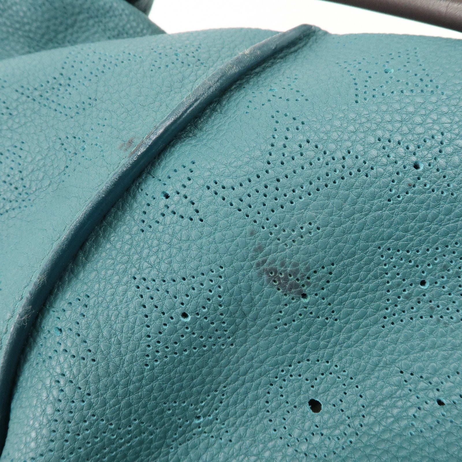 Louis Vuitton Monogram Mahina Selene MM Shoulder Bag Lagon M93986