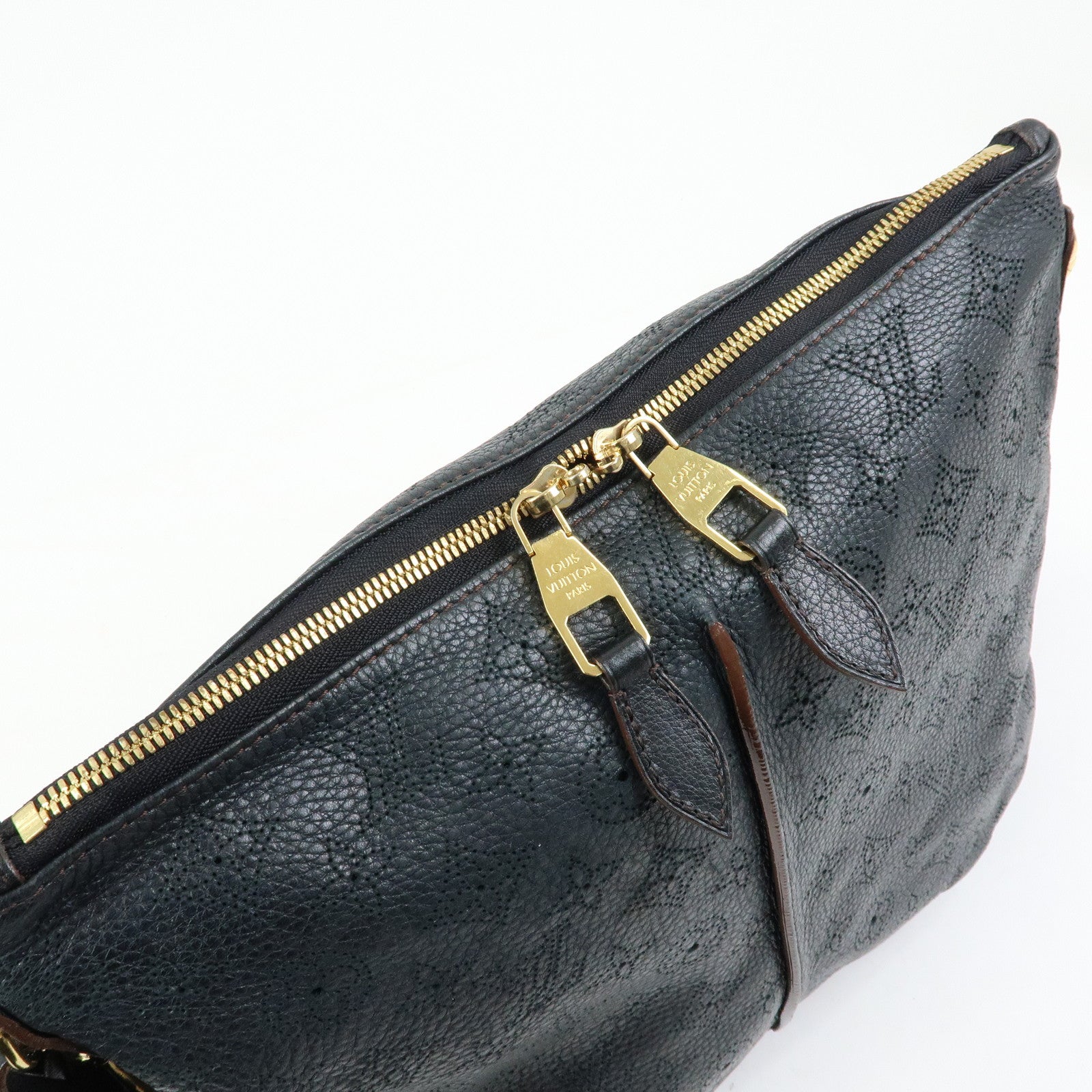 Louis Vuitton Monogram Mahina Selene PM Shoulder Bag Noir M94035