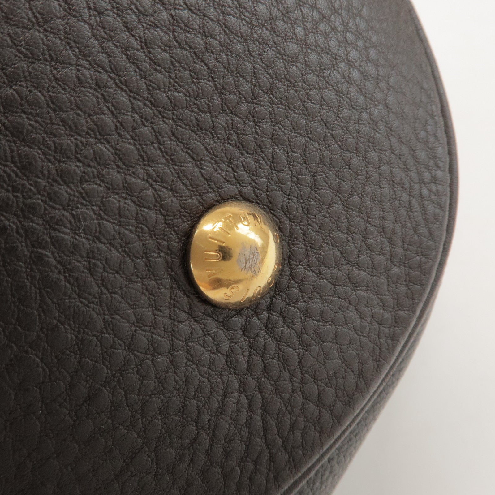 Louis Vuitton Monogram Mahina L Mahina Leather Shoulder Bag M95975
