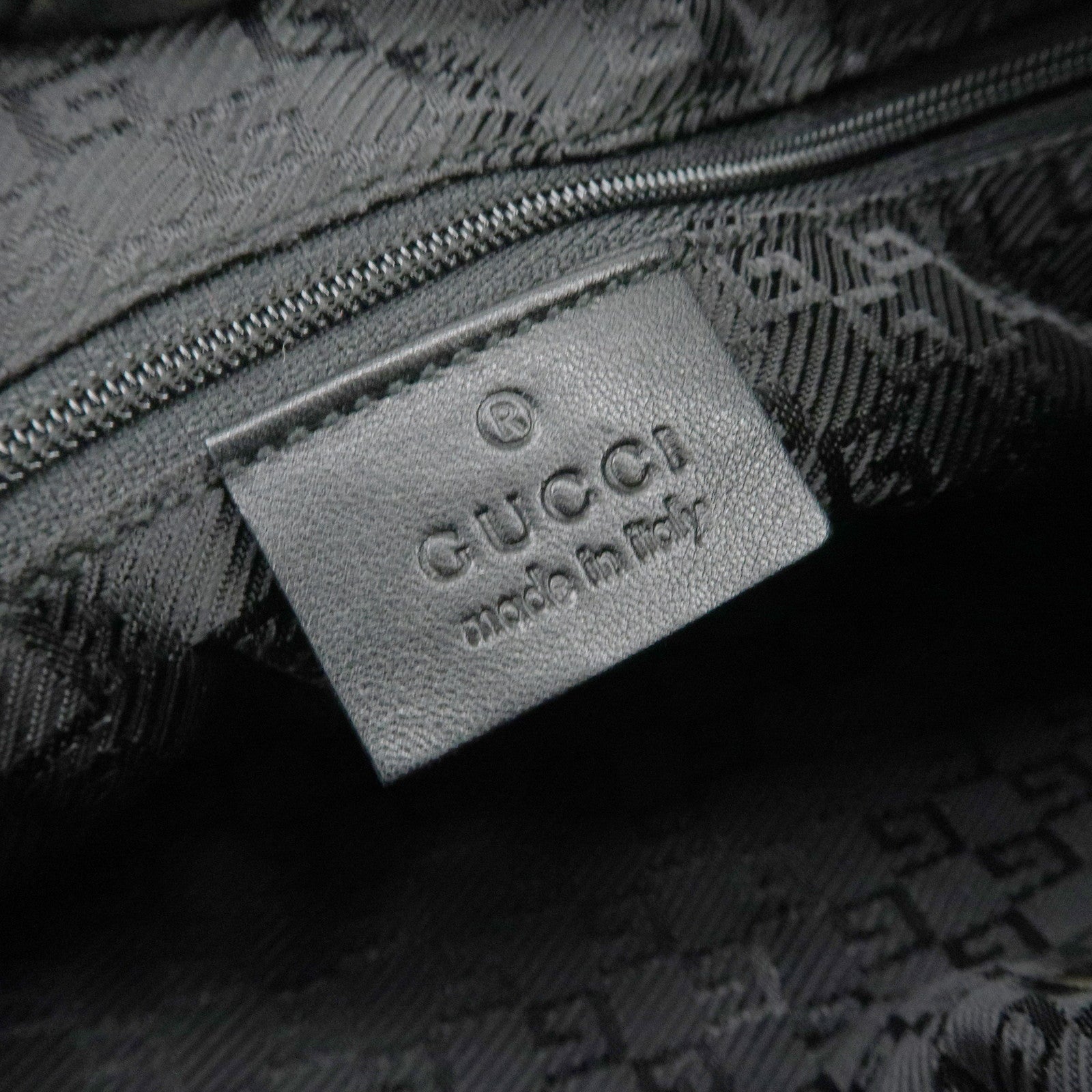 GUCCI Logo Leather Shoulder Bag Hand Bag Black 001・3748