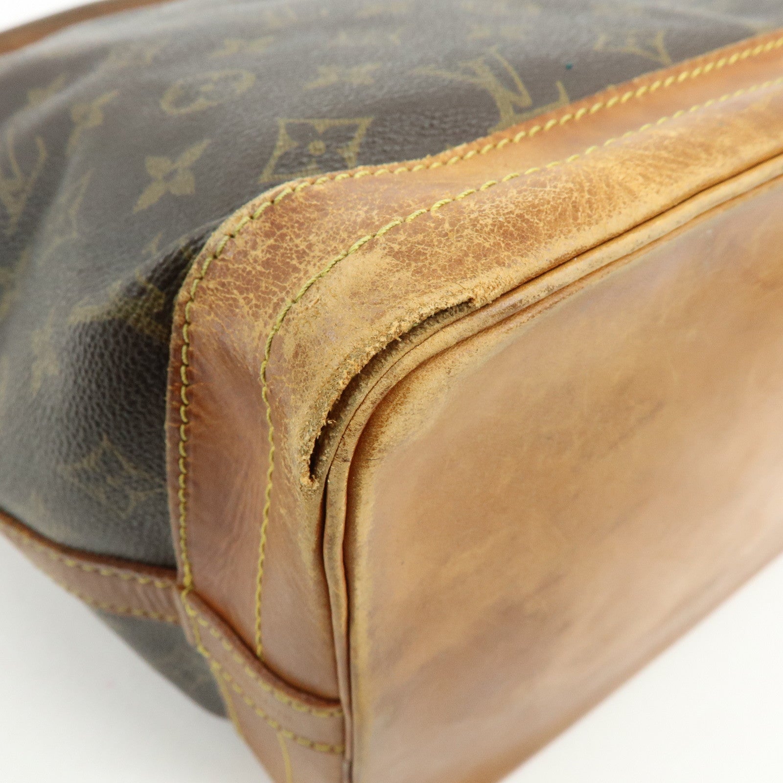 Louis Vuitton Monogram Noe Canvas Leather Shoulder Bag Brown M42224
