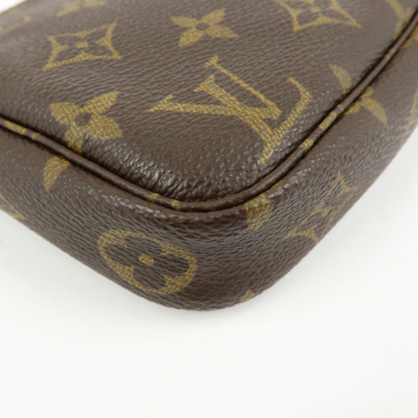 Louis Vuitton Monogram Pochette Accessoires Pouch Hand Bag M51980