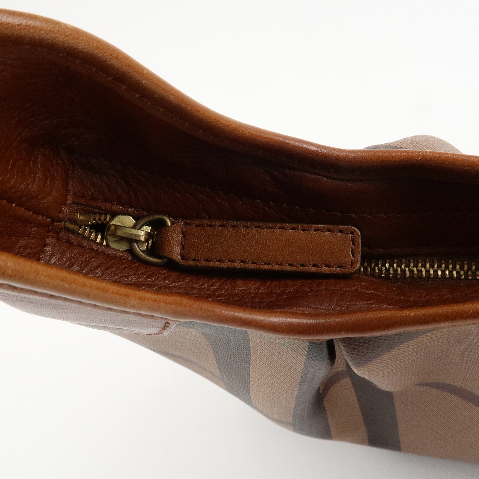 BURBERRY Nova Plaid PVC Leather Shoulder Bag Hand Bag Brown Used