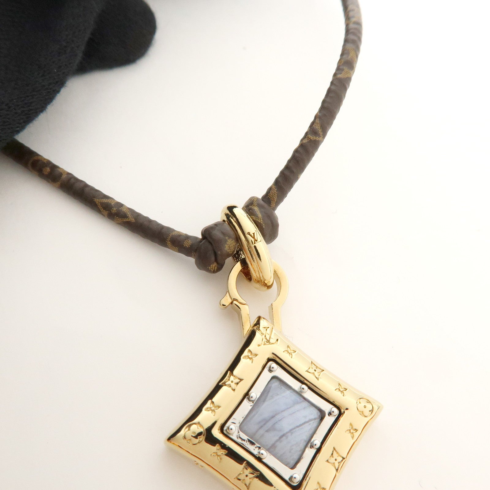 Louis Vuitton Metal Monogram Collier Cord Into Me Necklace M64875