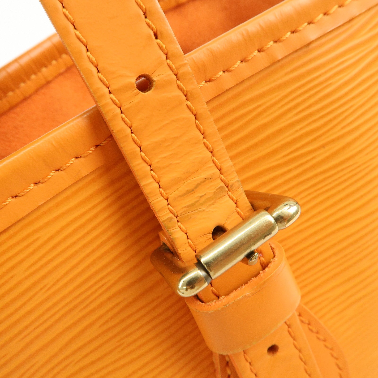 Louis Vuitton Epi Bucket PM Shoulder Bag Tote Bag Mandarin M5899H